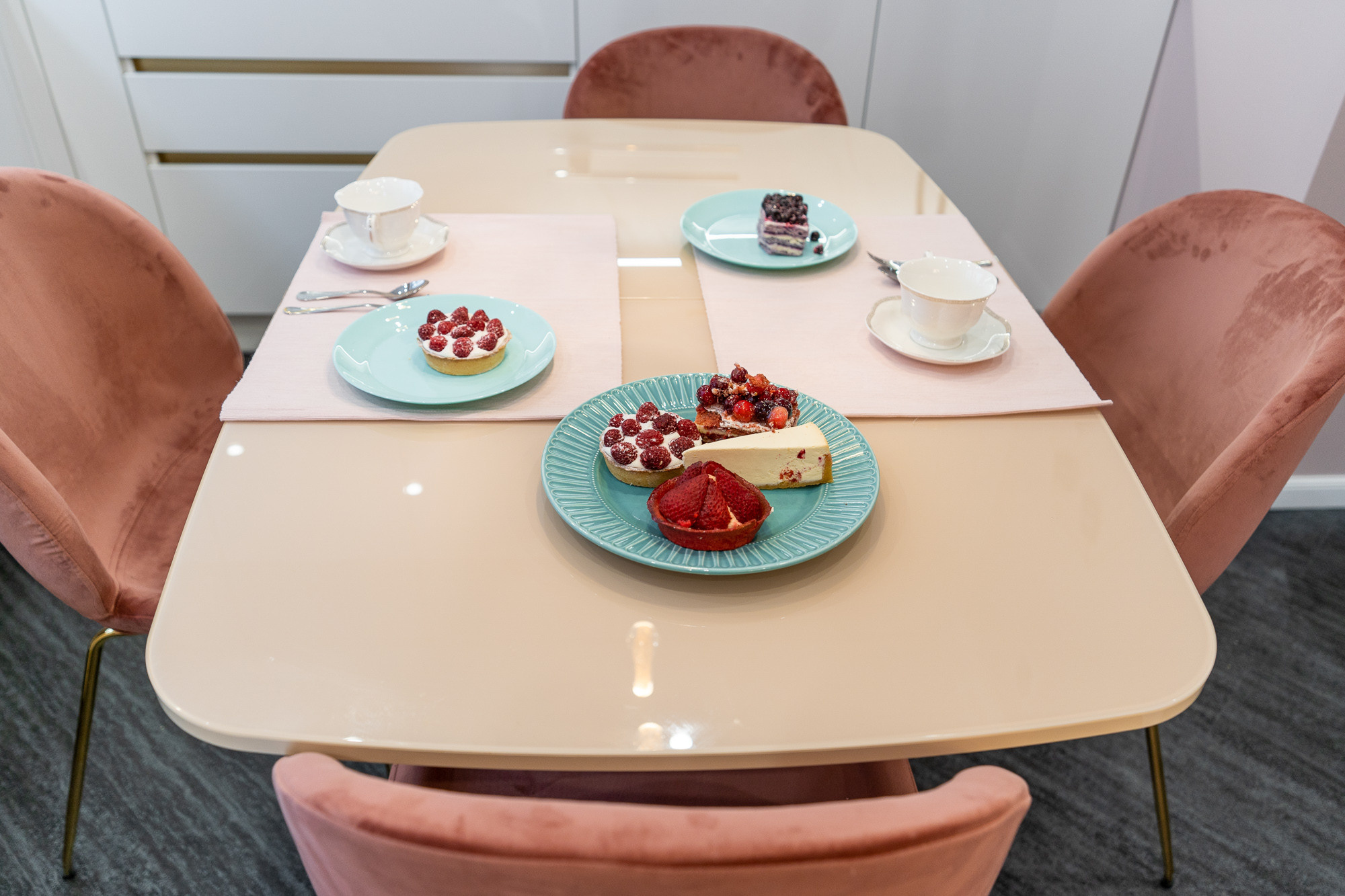 № 4. Мебель на заказ