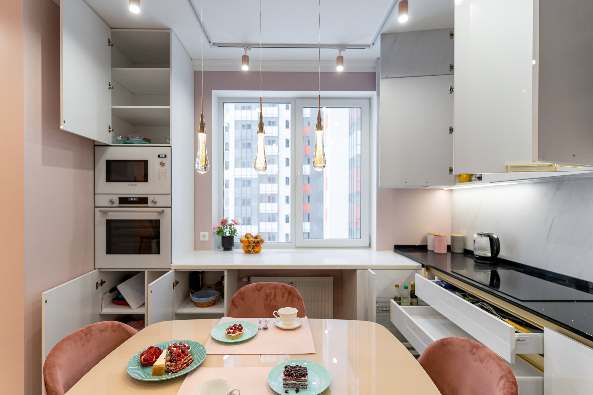 № 4. Мебель на заказ