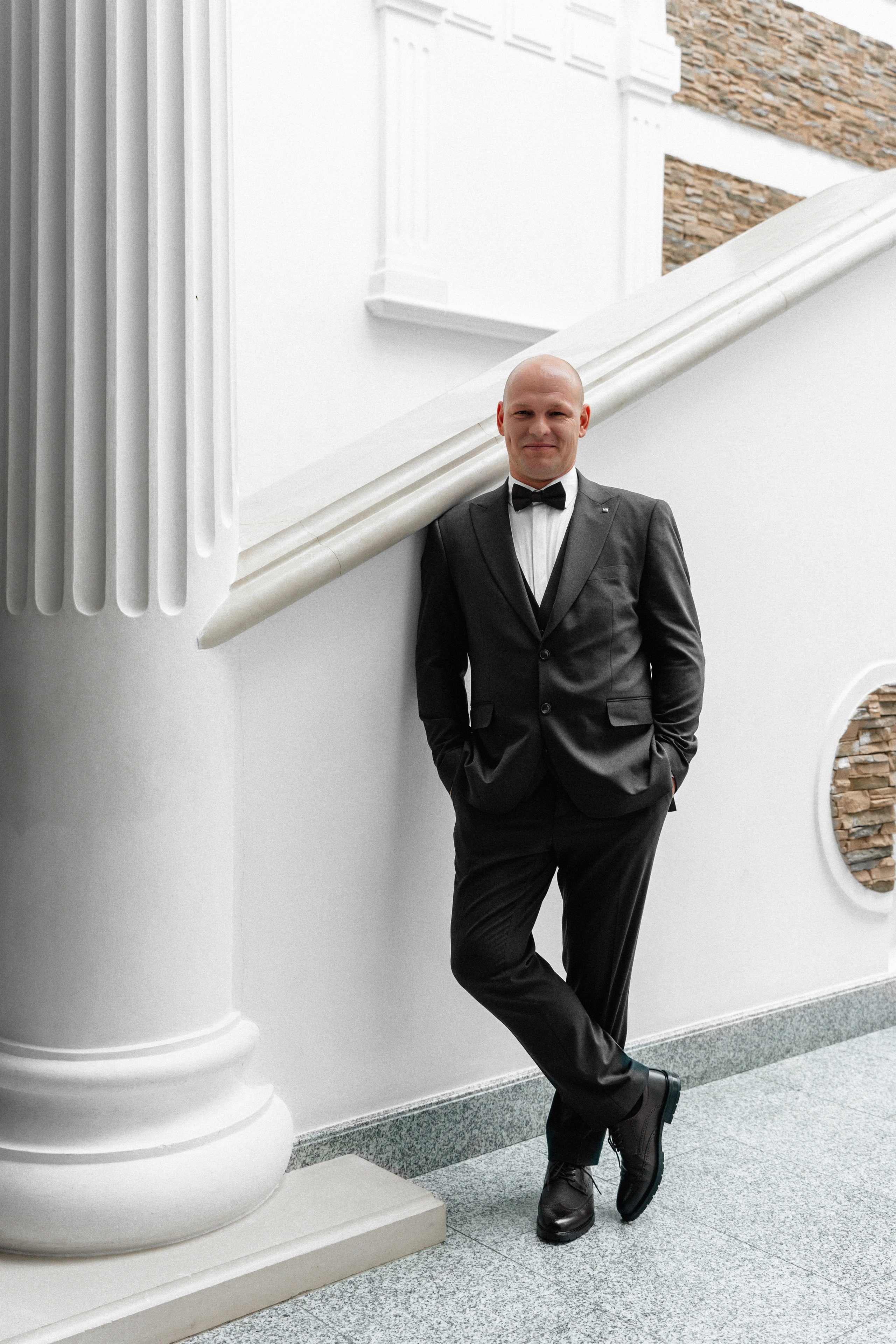 Свадебная фотосессия в музее. Ваш семейный фотограф в Минске — Вика Трегубова