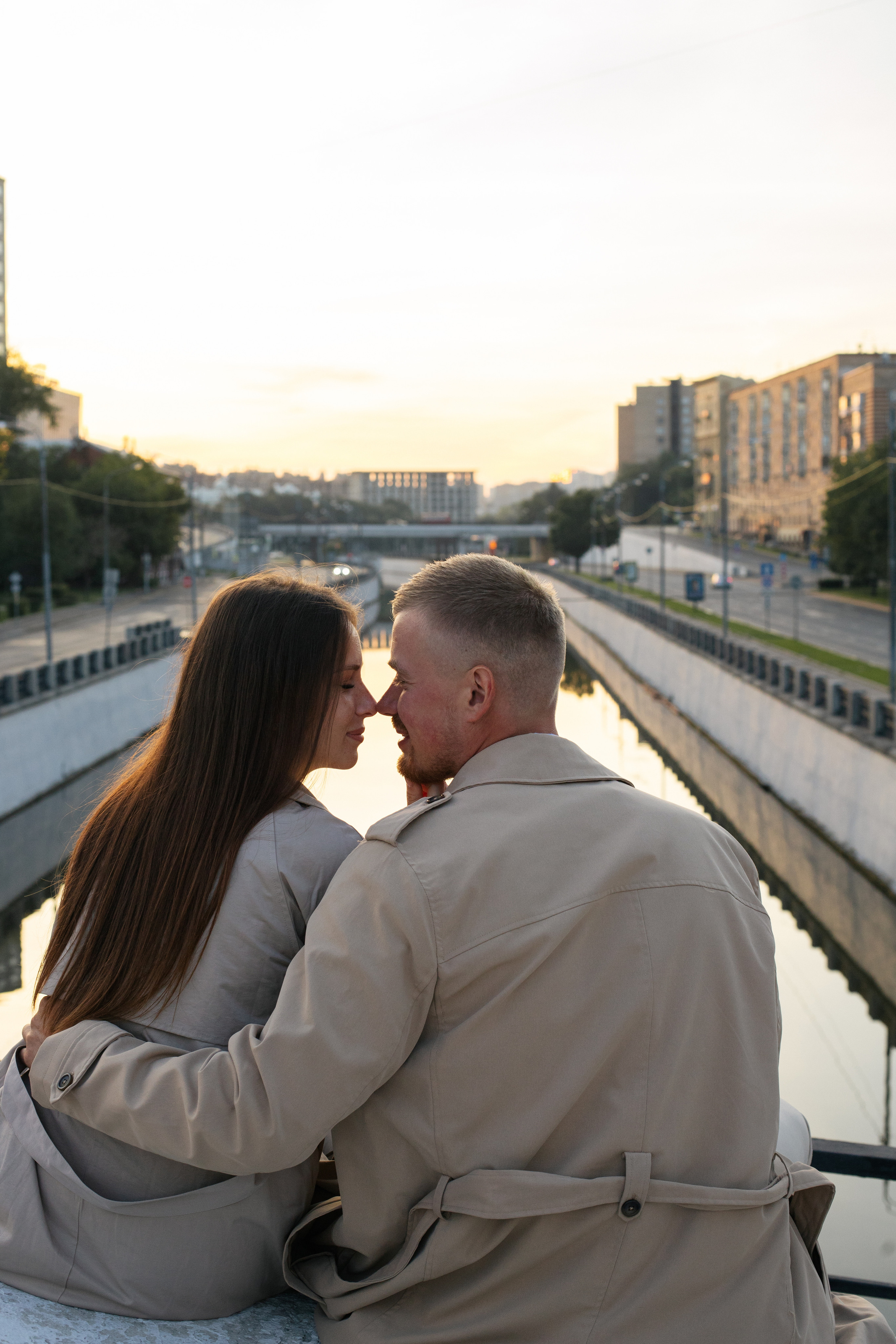 Morning City. Wedding and family photographer