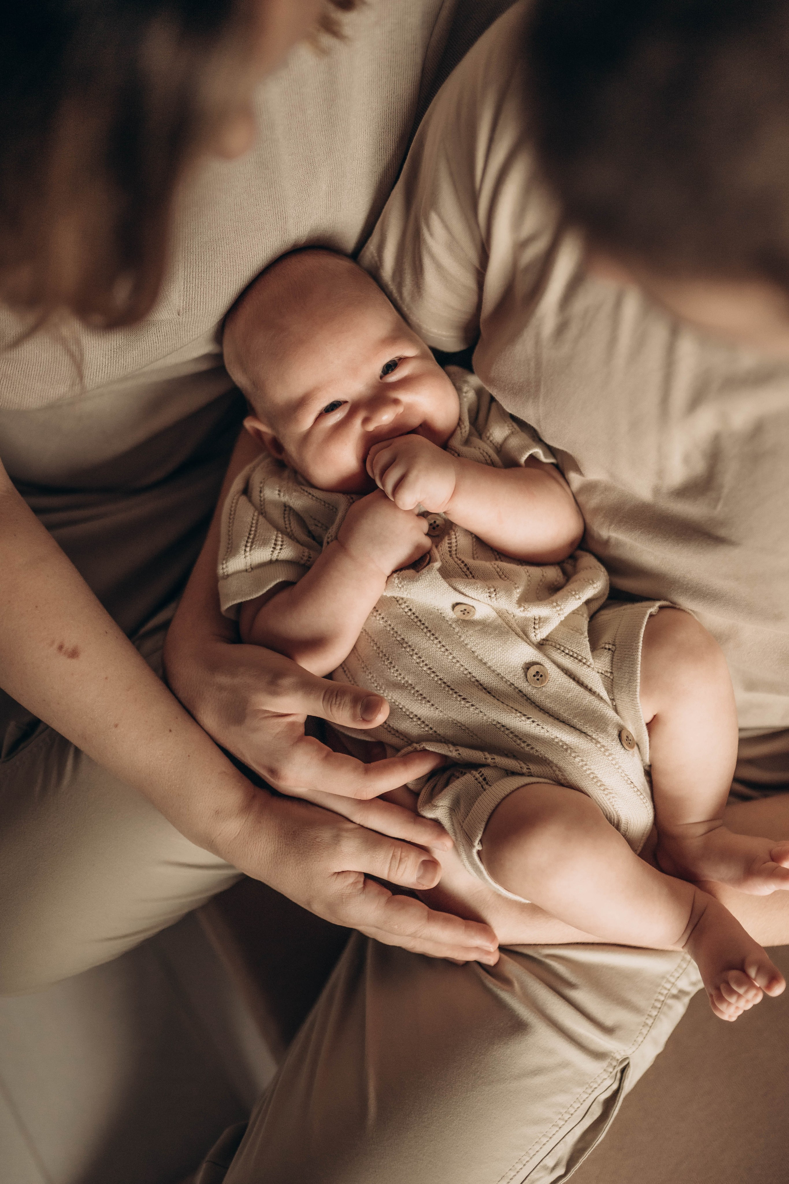 семья фотосессия семейная ньюборн фотограф лайфстайл семейная новорожденные фотография 