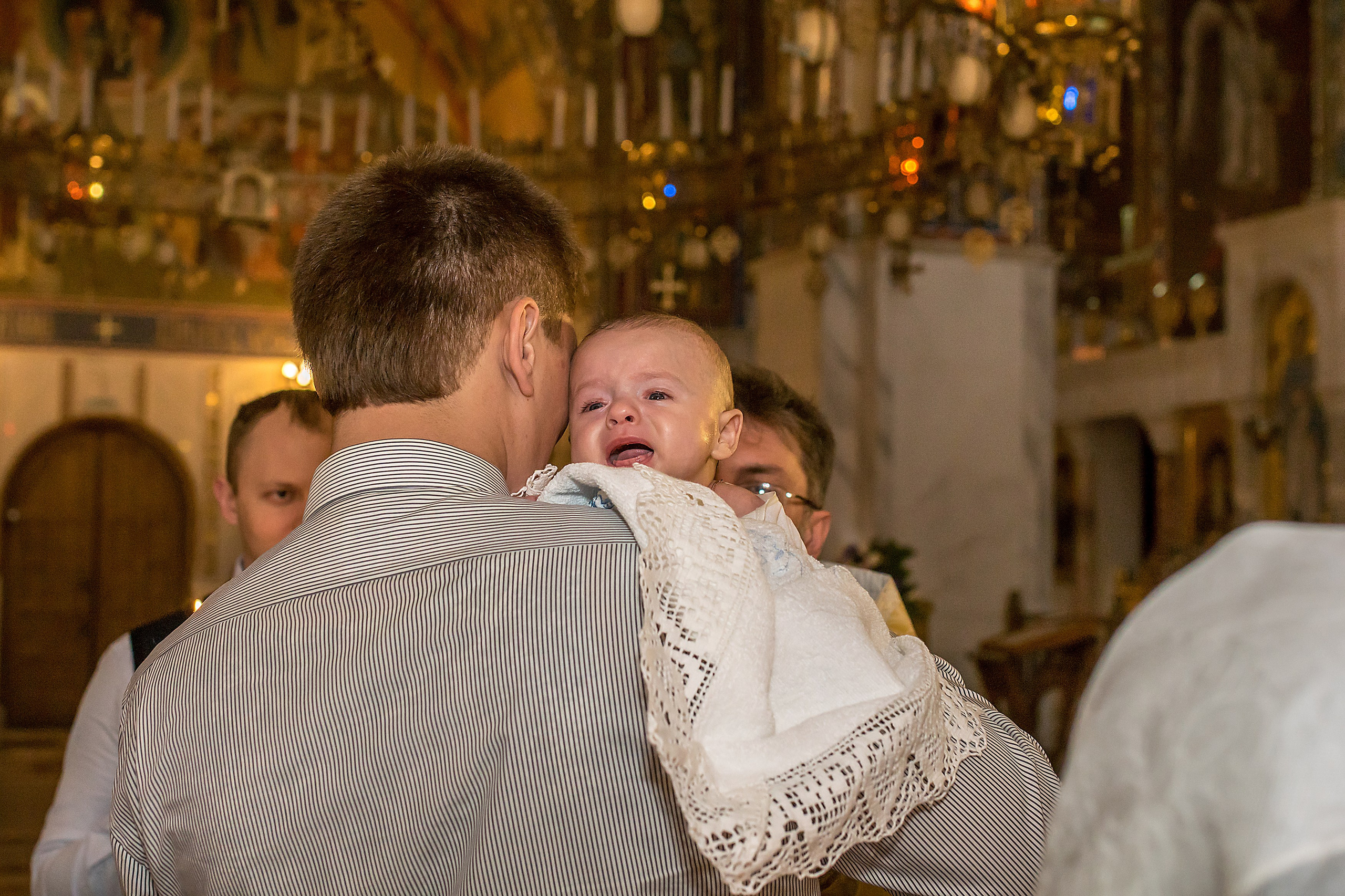 Крещение в храме Покрова Пресвятой Богородицы в Ясенево, Москва