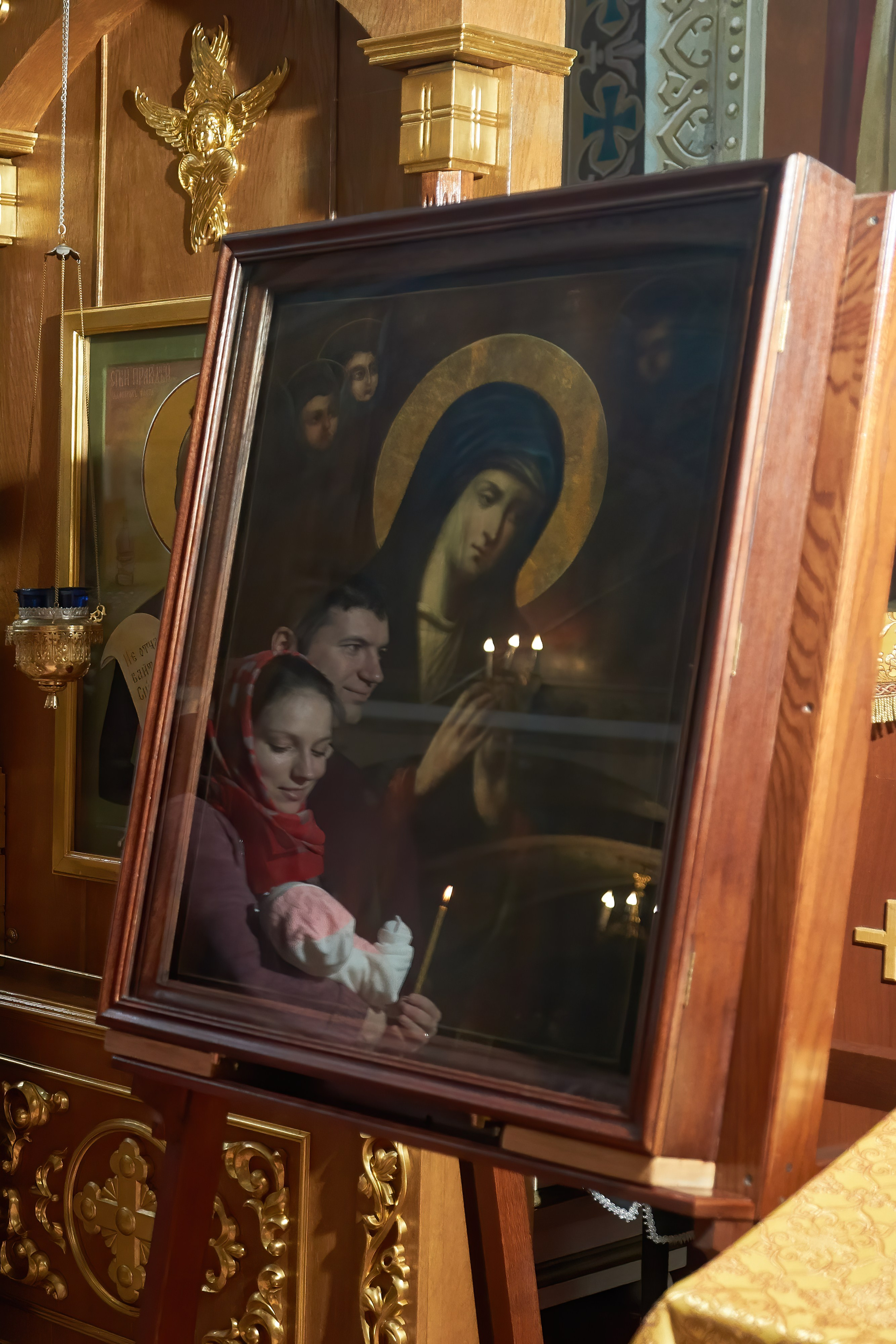 Крещение в церкви.Фотограф Владимир Артамонов