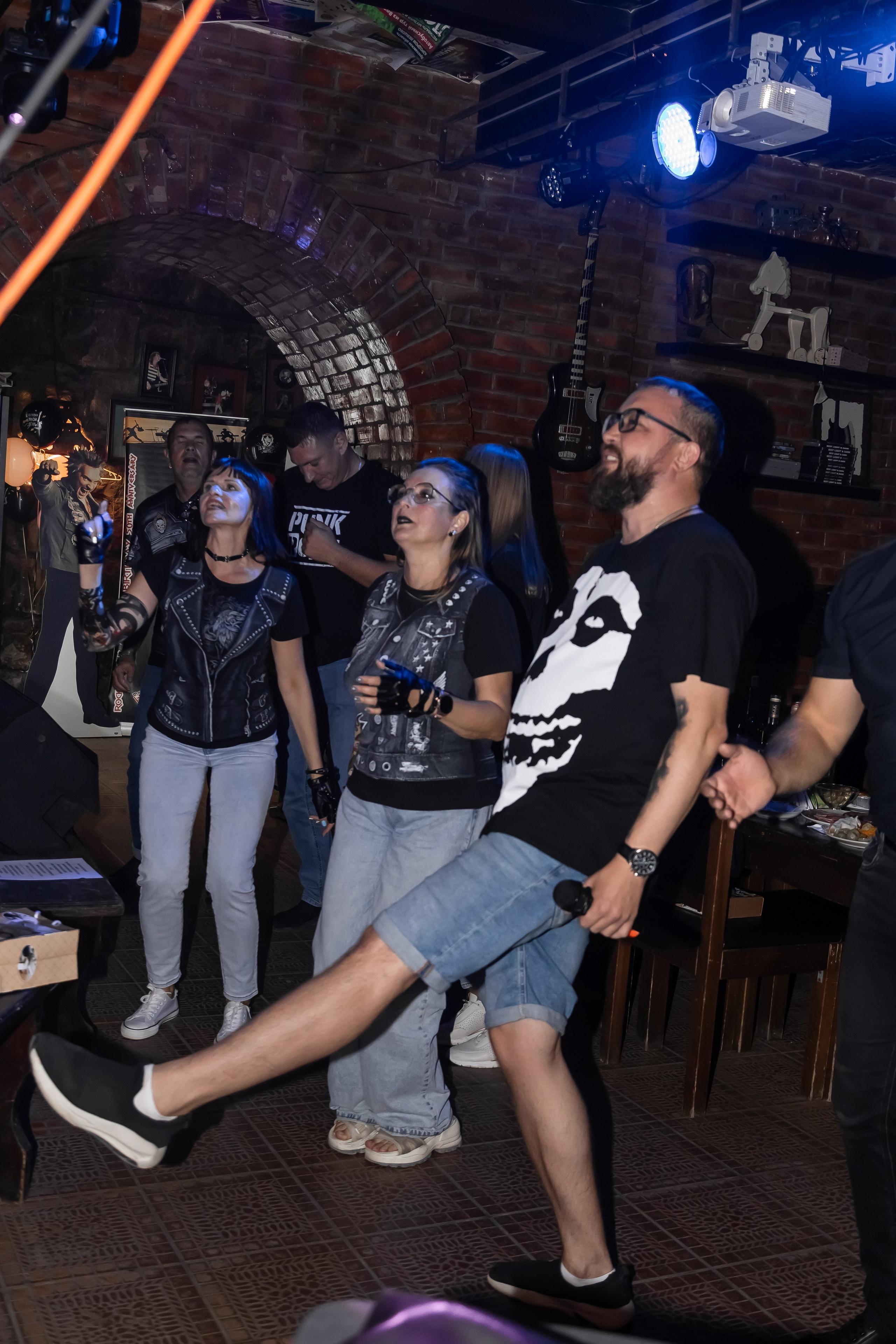 День Рождения Алексея в баре «Белая Лошадь». Фотограф в Волгограде Норченко Светлана