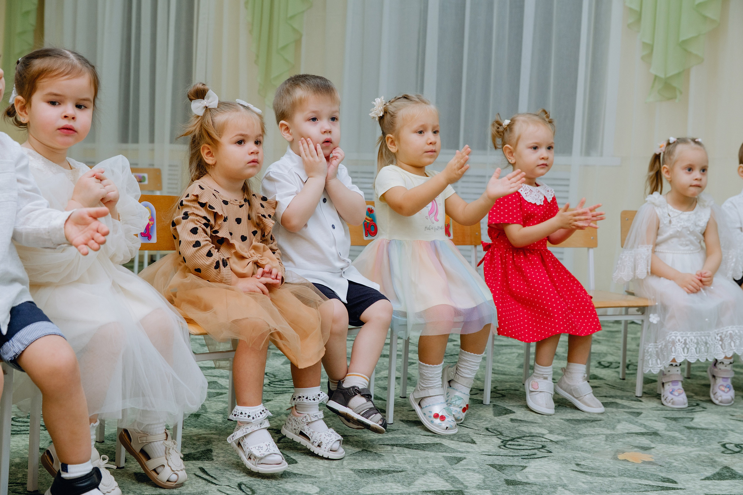 Утренник малышей. Фотограф Софья Володкина