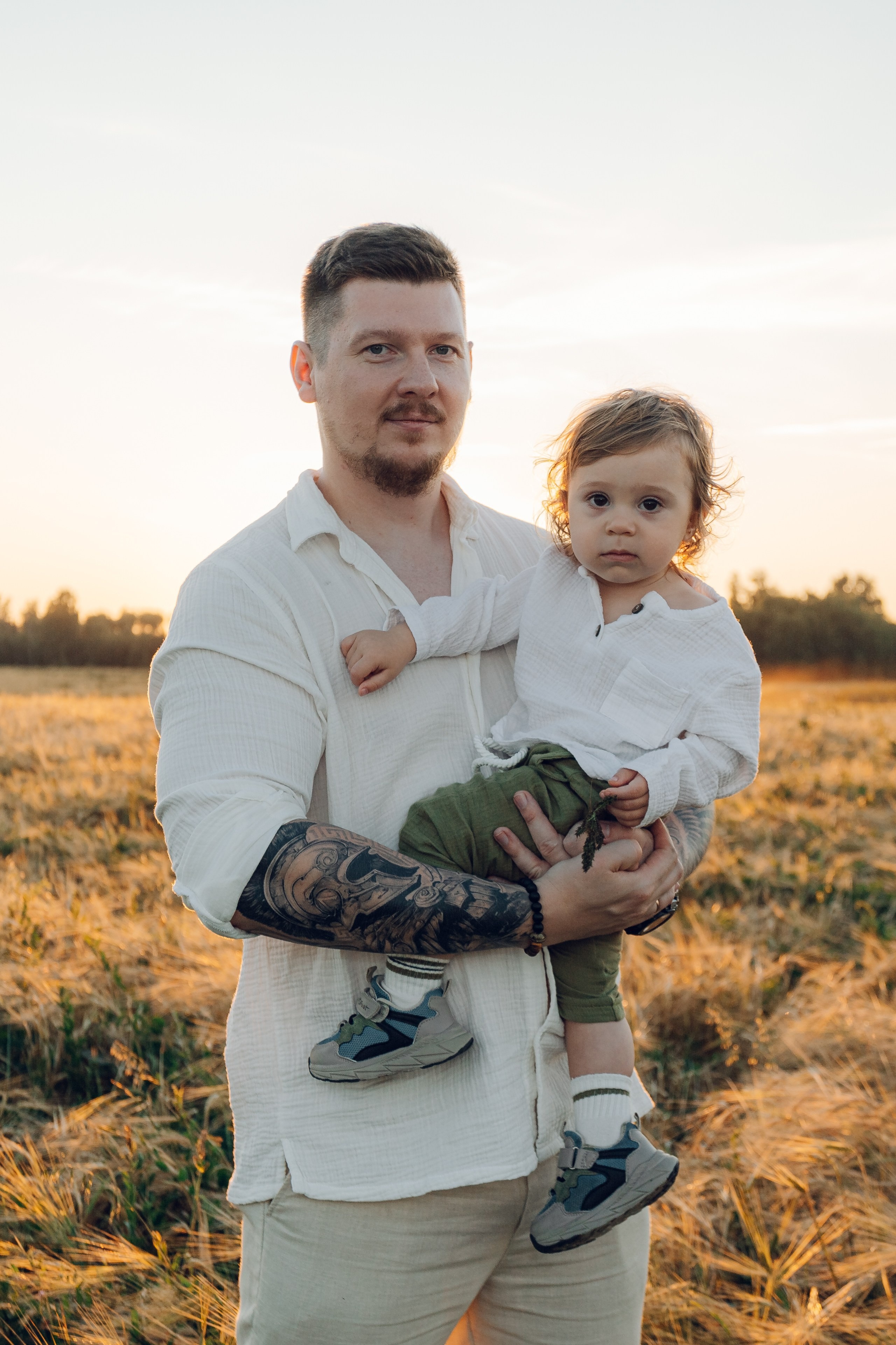 Поле. Семейный и художественный фотограф в Тюмени Юлия Логинова