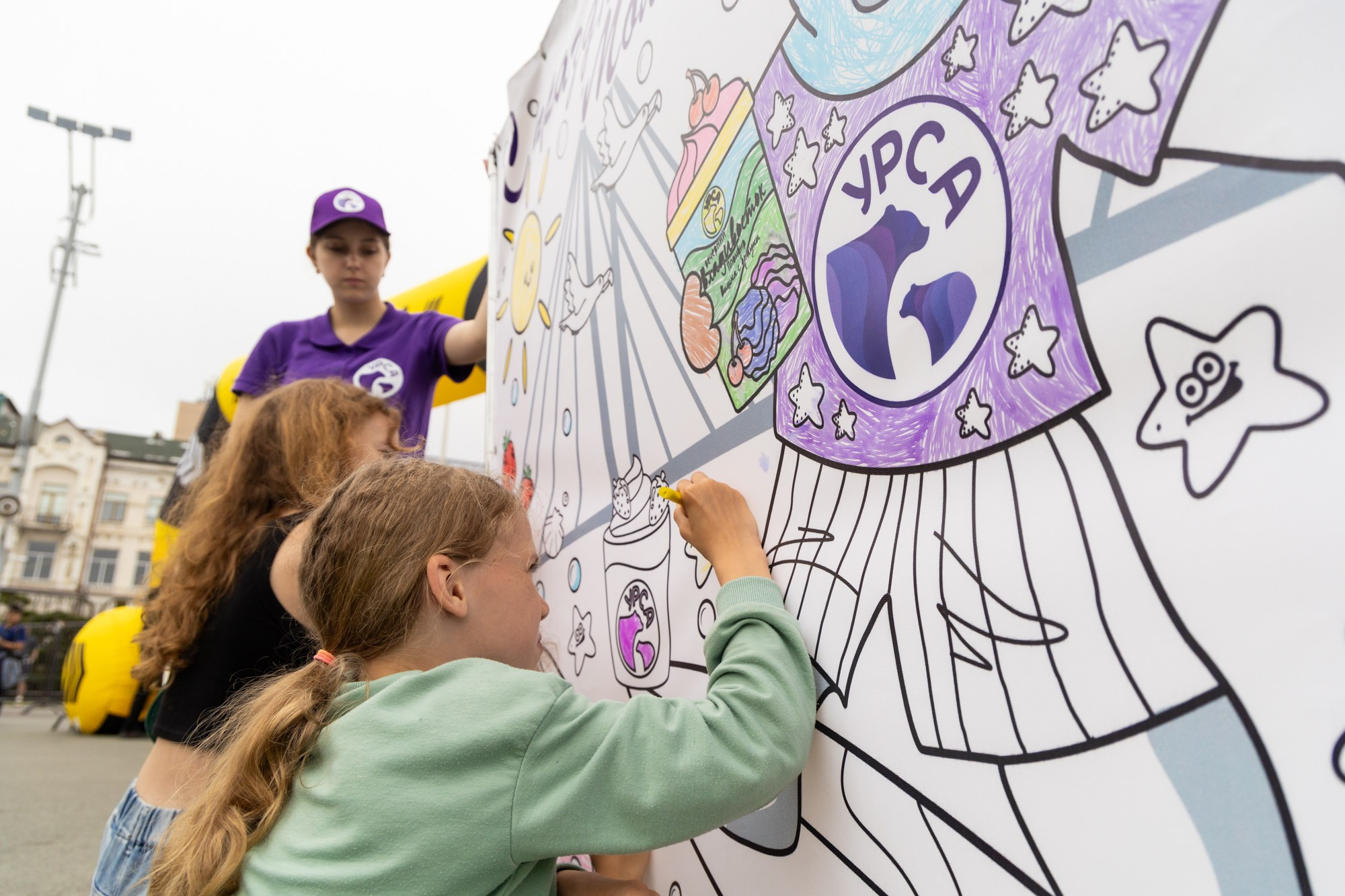 День молодежи. Репортажный и студийный фотограф во Владивостоке Дударева Софья
