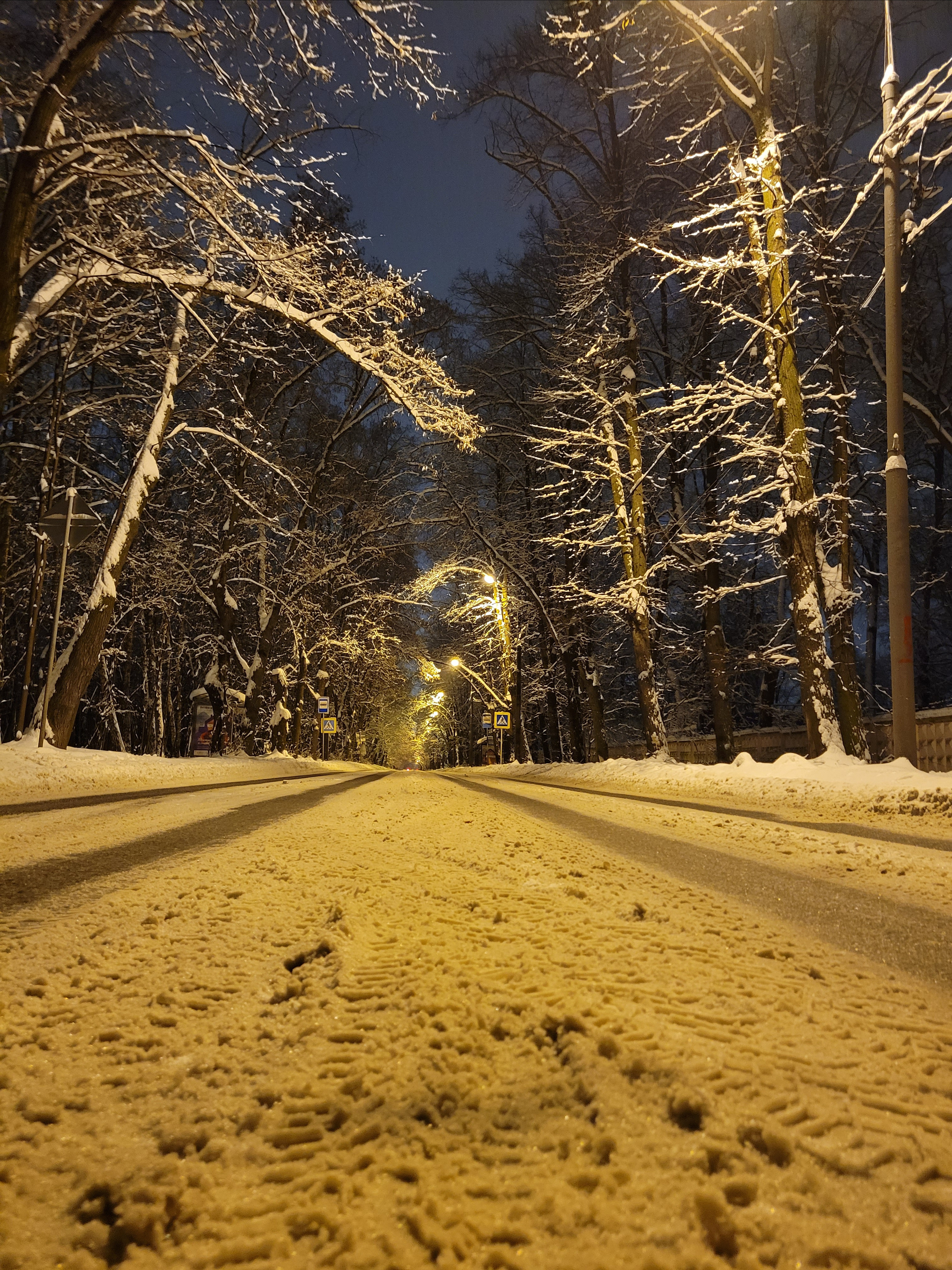 Нет движения, тишина вокруг