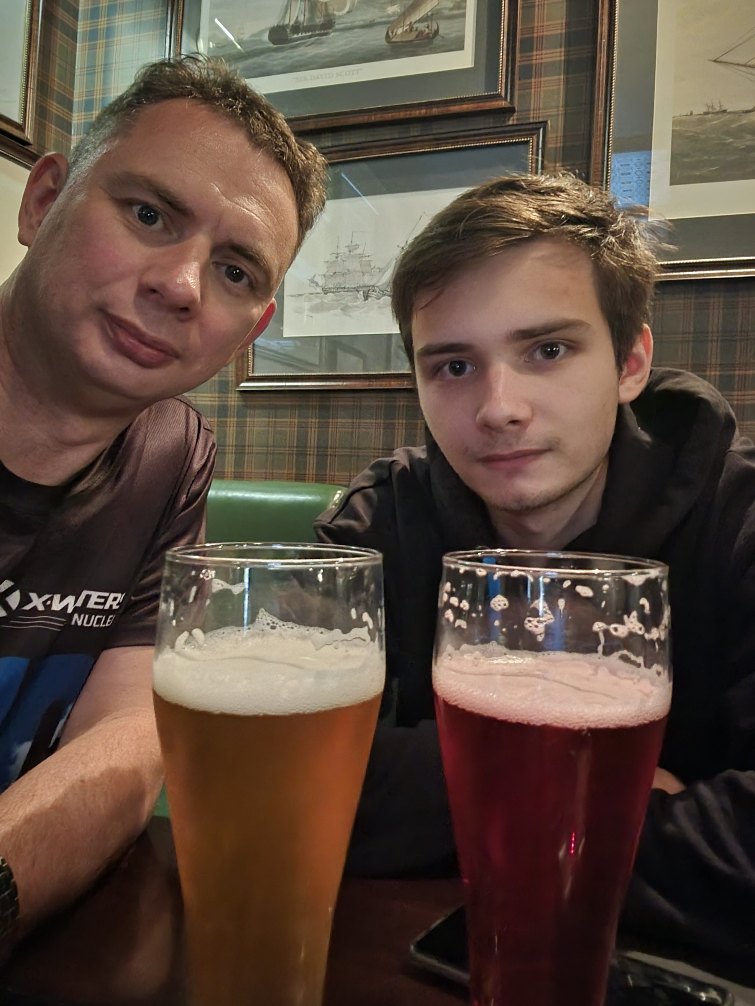 Добрались под проливным дождем до Смоленска (200 км)