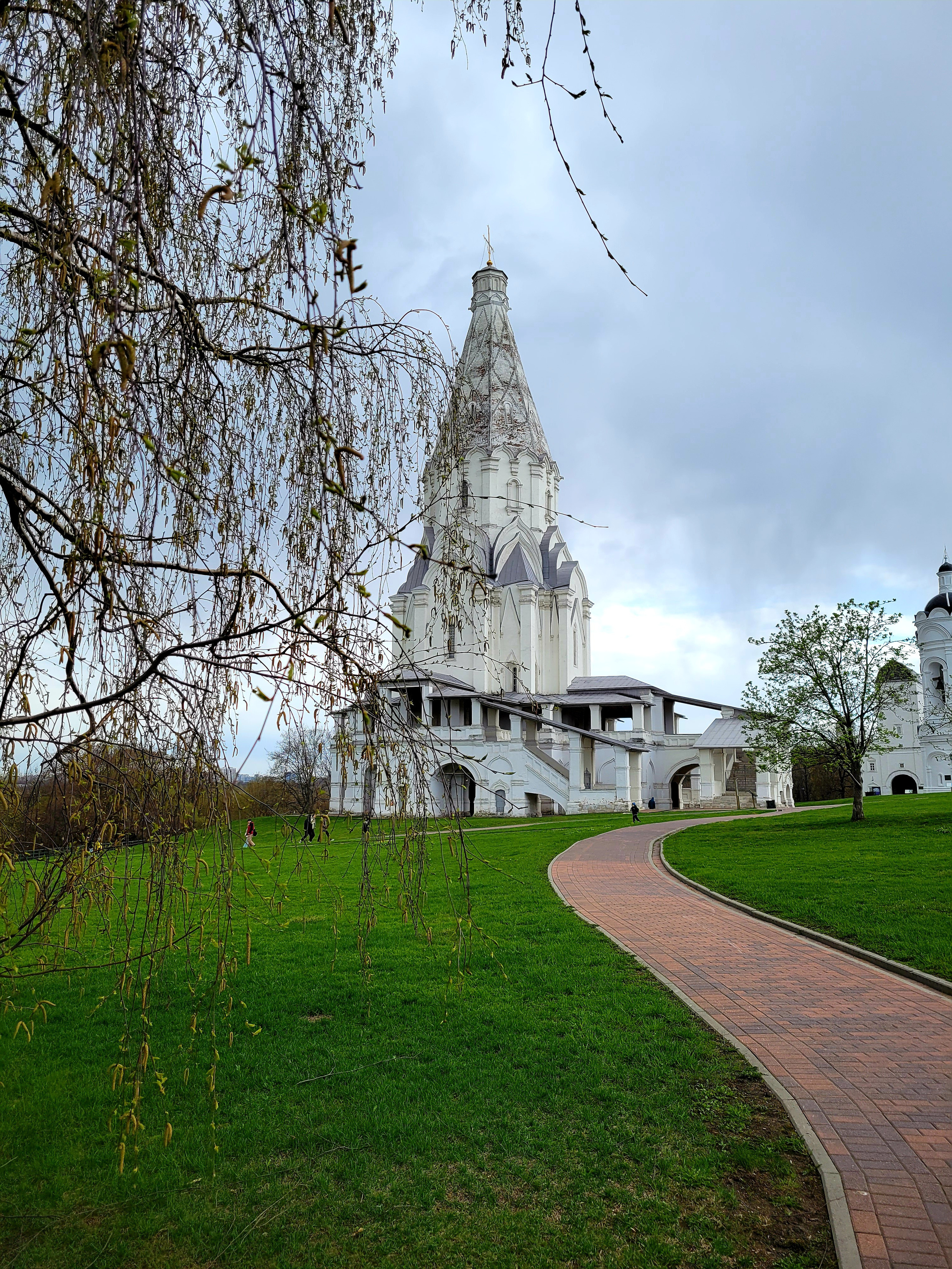 Храм - визитная карточка Коломенского - церковь Вознесения
