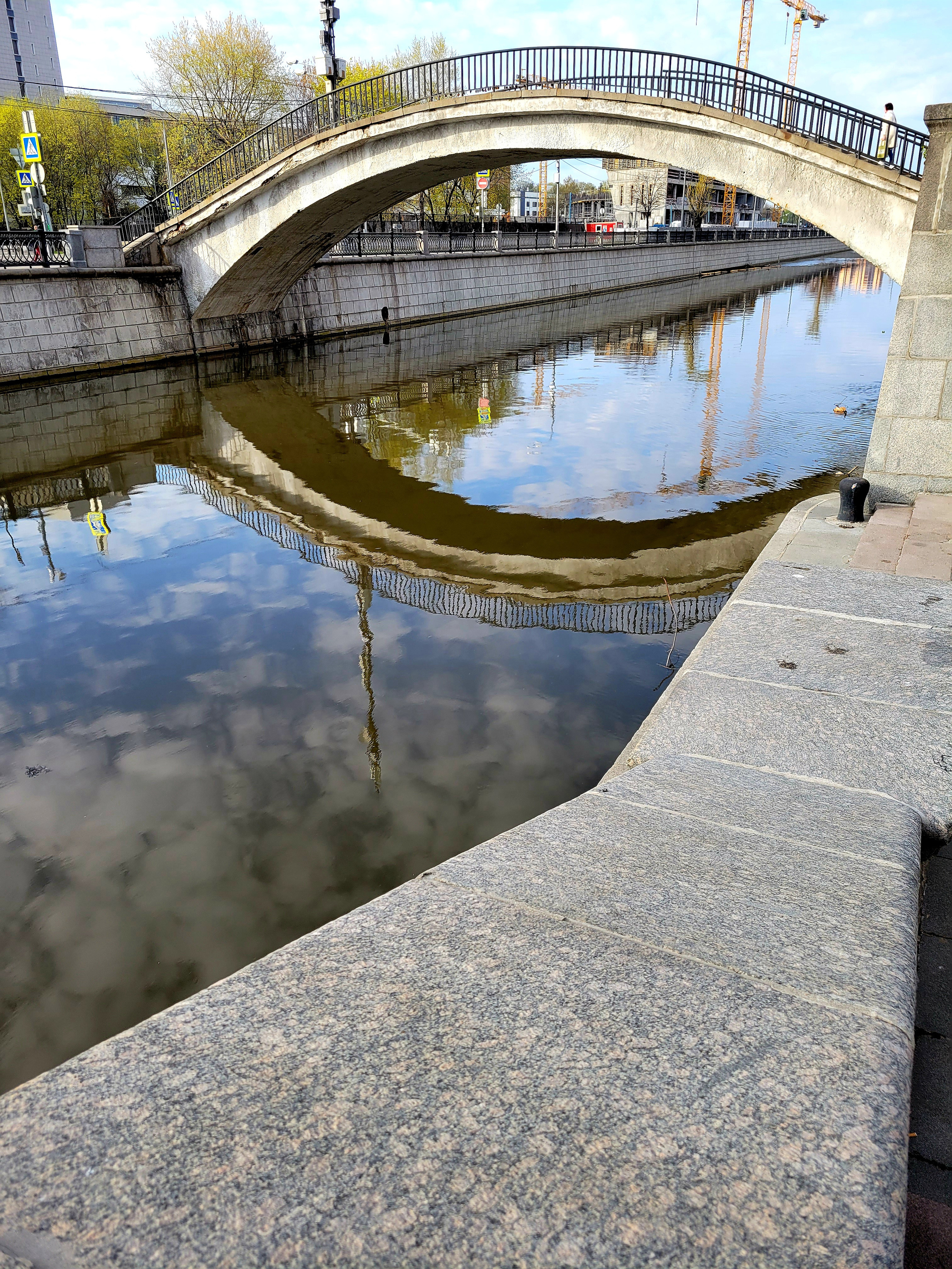 Набережная Яузы. 05/22. Walk & Fly with Batay