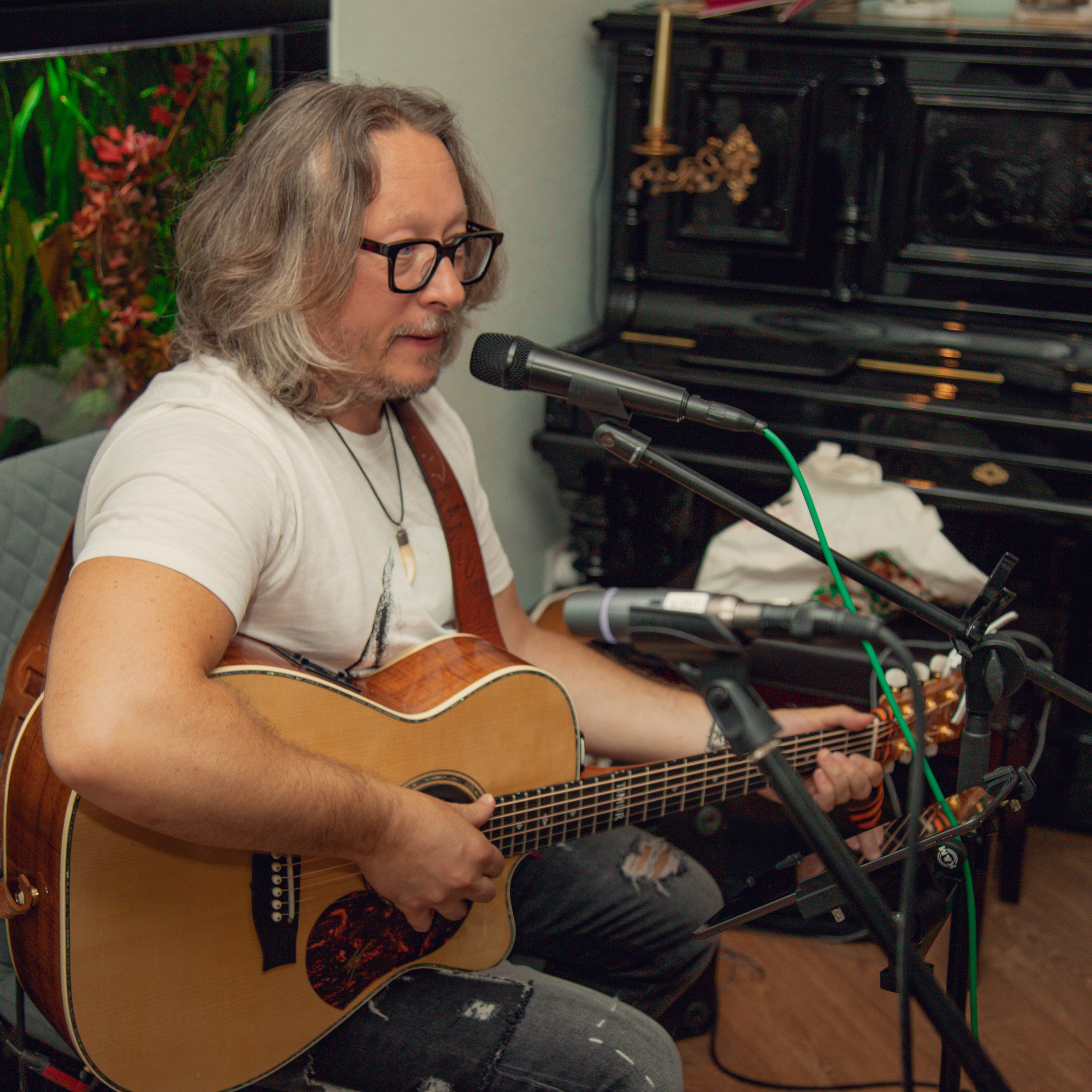 Квартирник с Тимуром Ведерниковым, Натальей Кучер и Екатериной Котёночкиной. Фотограф в Москве и Московской области