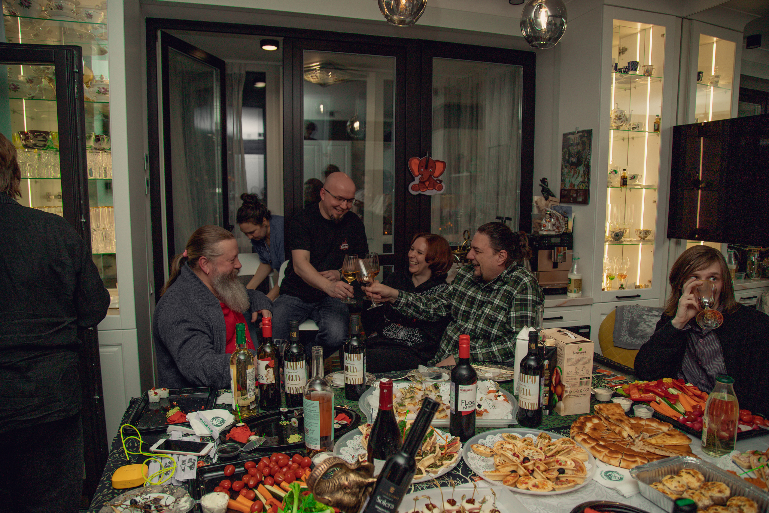 Квартирник с Тимуром Ведерниковым, Натальей Кучер и Екатериной Котёночкиной. Фотограф в Москве и Московской области