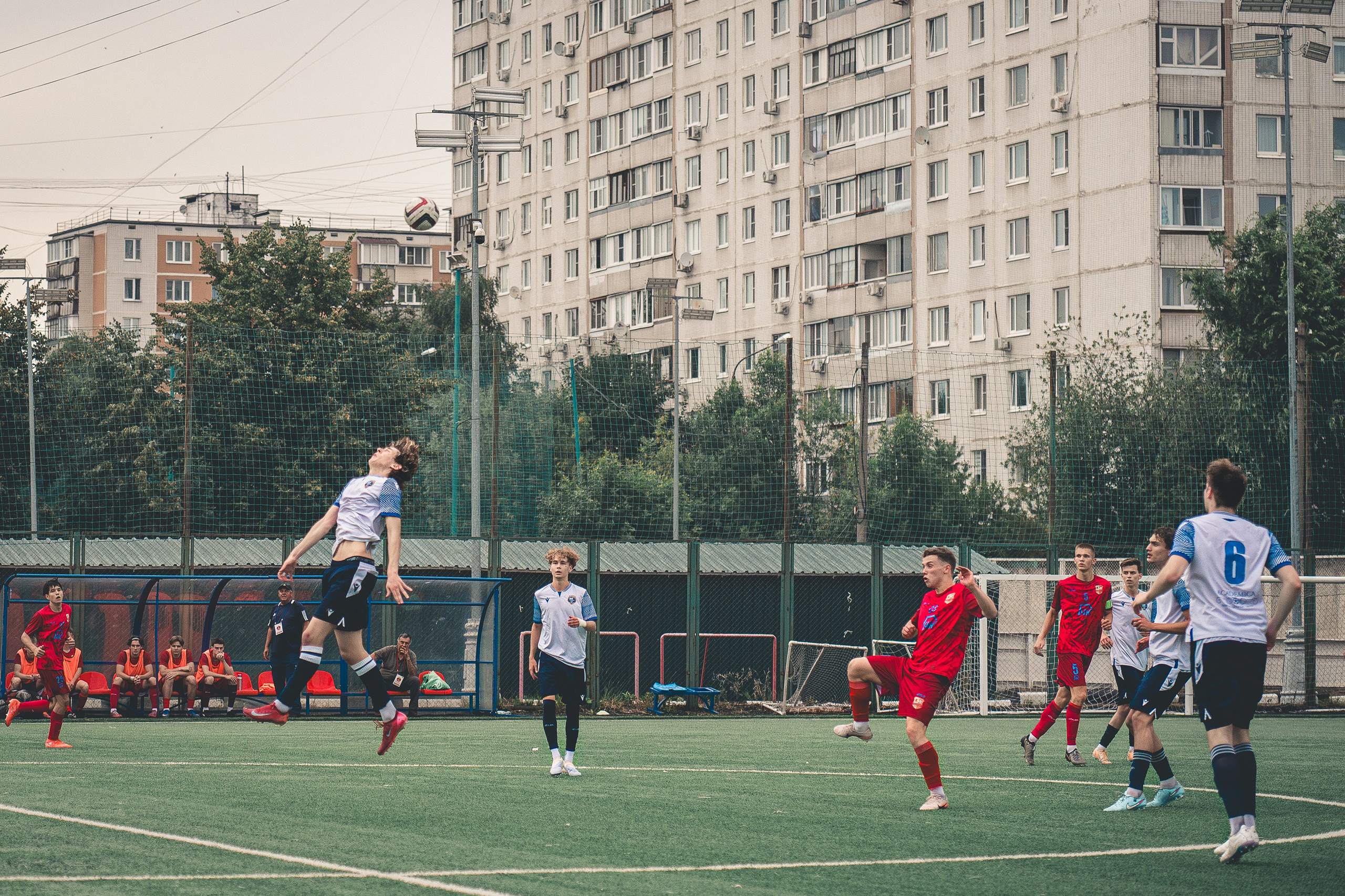Юниорский футбольный матч Москва 02.07.2026. Фотограф Михаил Гуменный