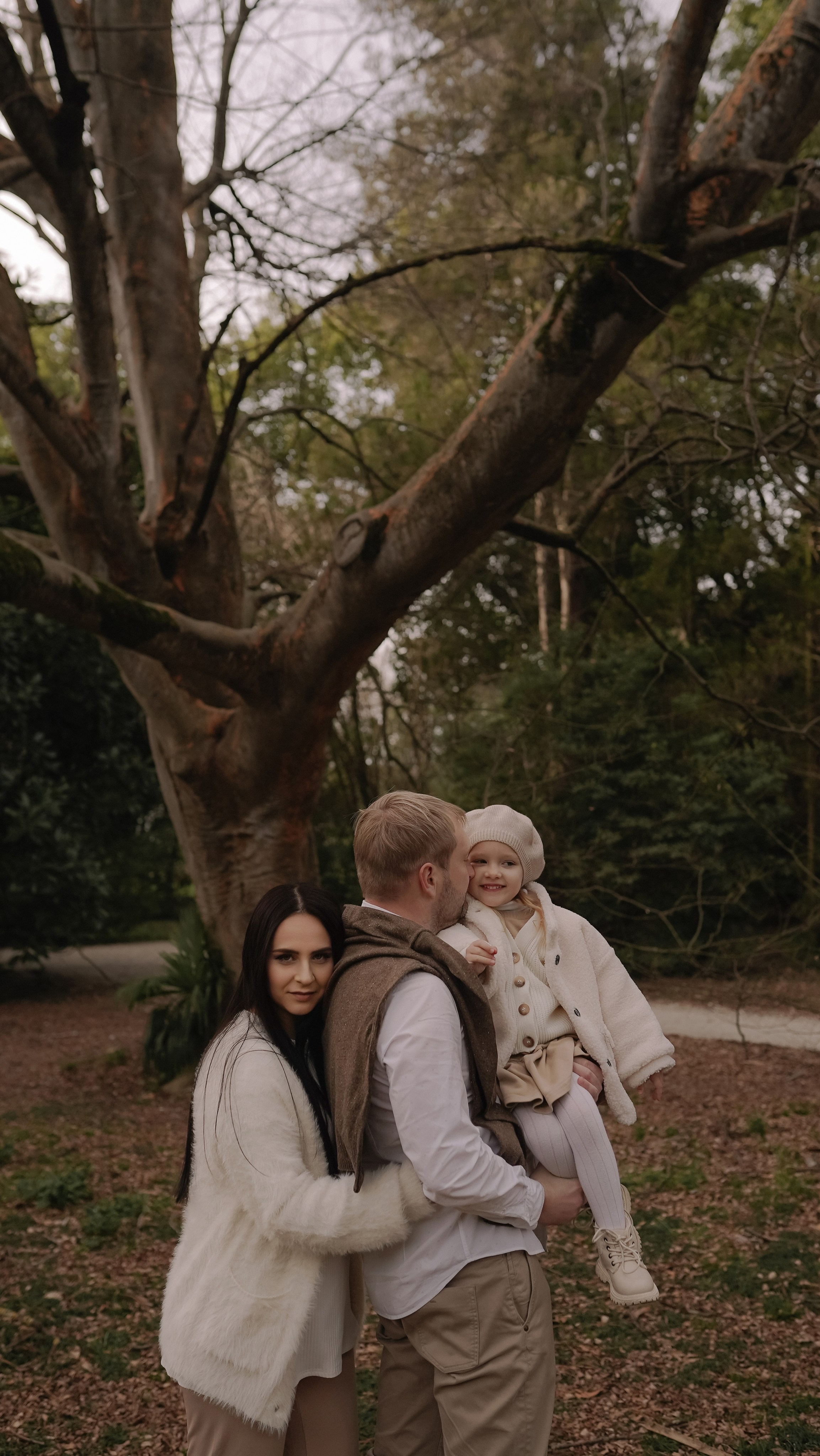 ЦВЕТЕНИЕ. Милана Довгаль - семейный фотограф и видеограф  в Адлере и Сочи