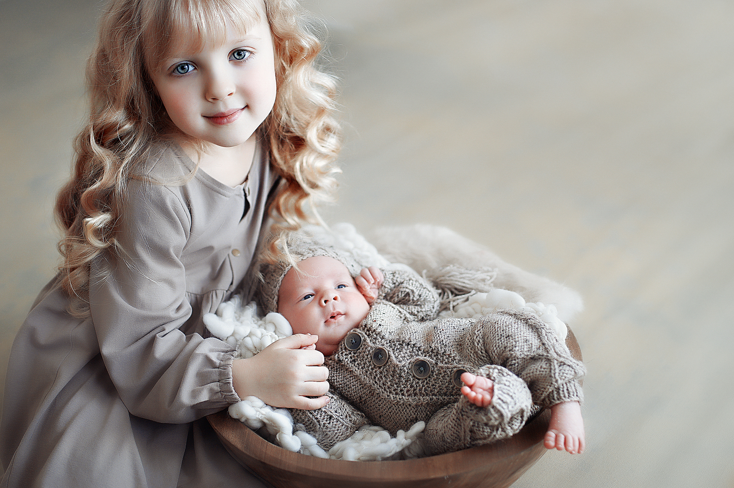 Новорожденные. Фотограф новорожденных беременных в Тюмени Ткачук Татьяна