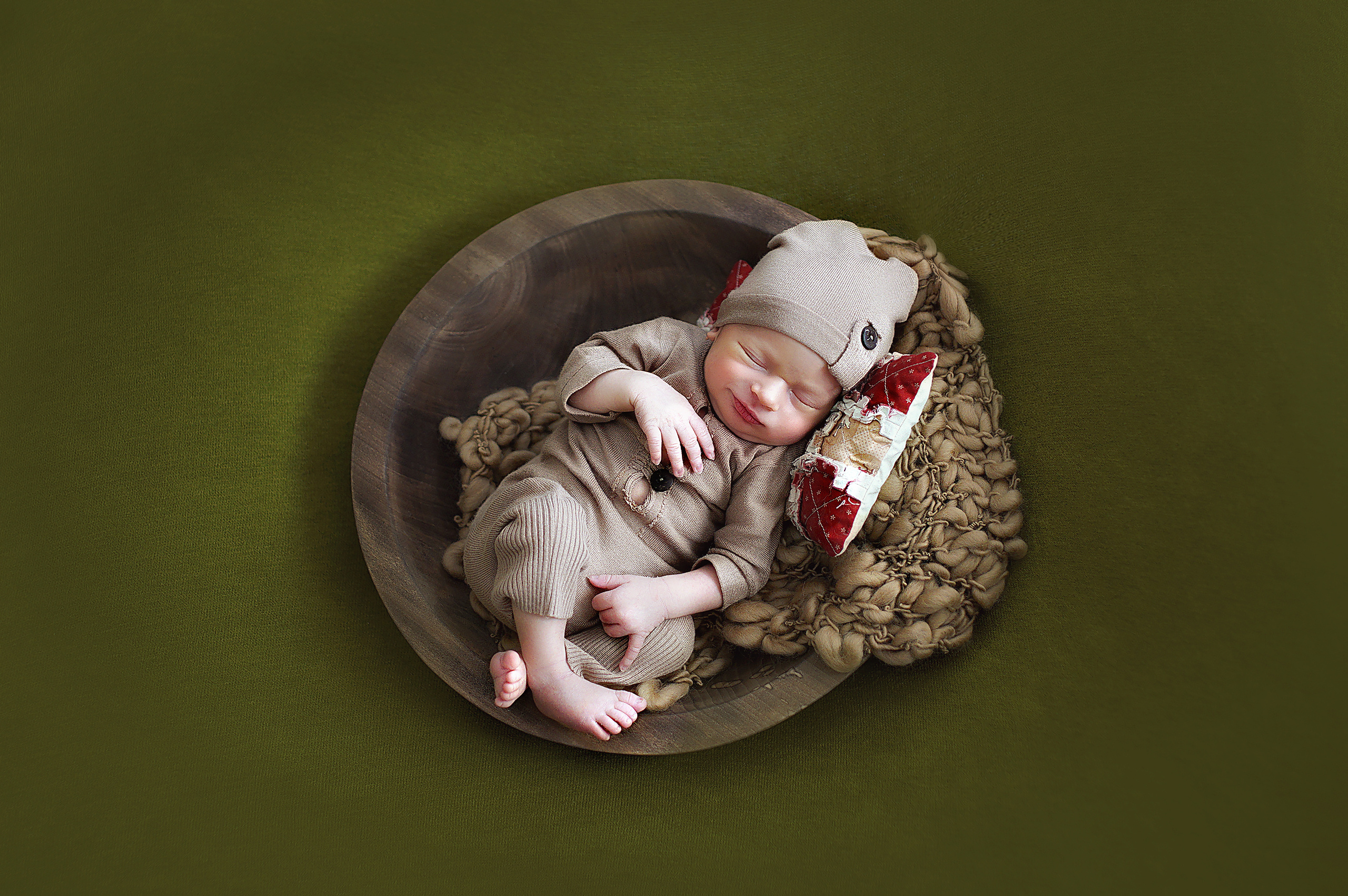 Новорожденные. Фотограф новорожденных беременных в Тюмени Ткачук Татьяна