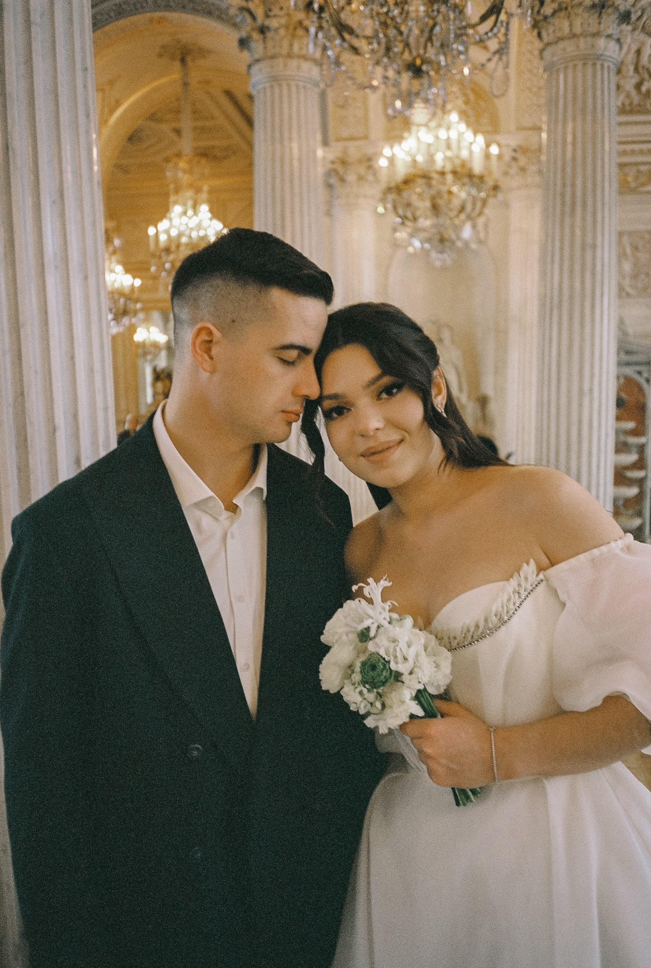 Ксения и Эдуард с пленкой 35 mm. Фотограф в Санкт-Петербурге Юлия Гербель