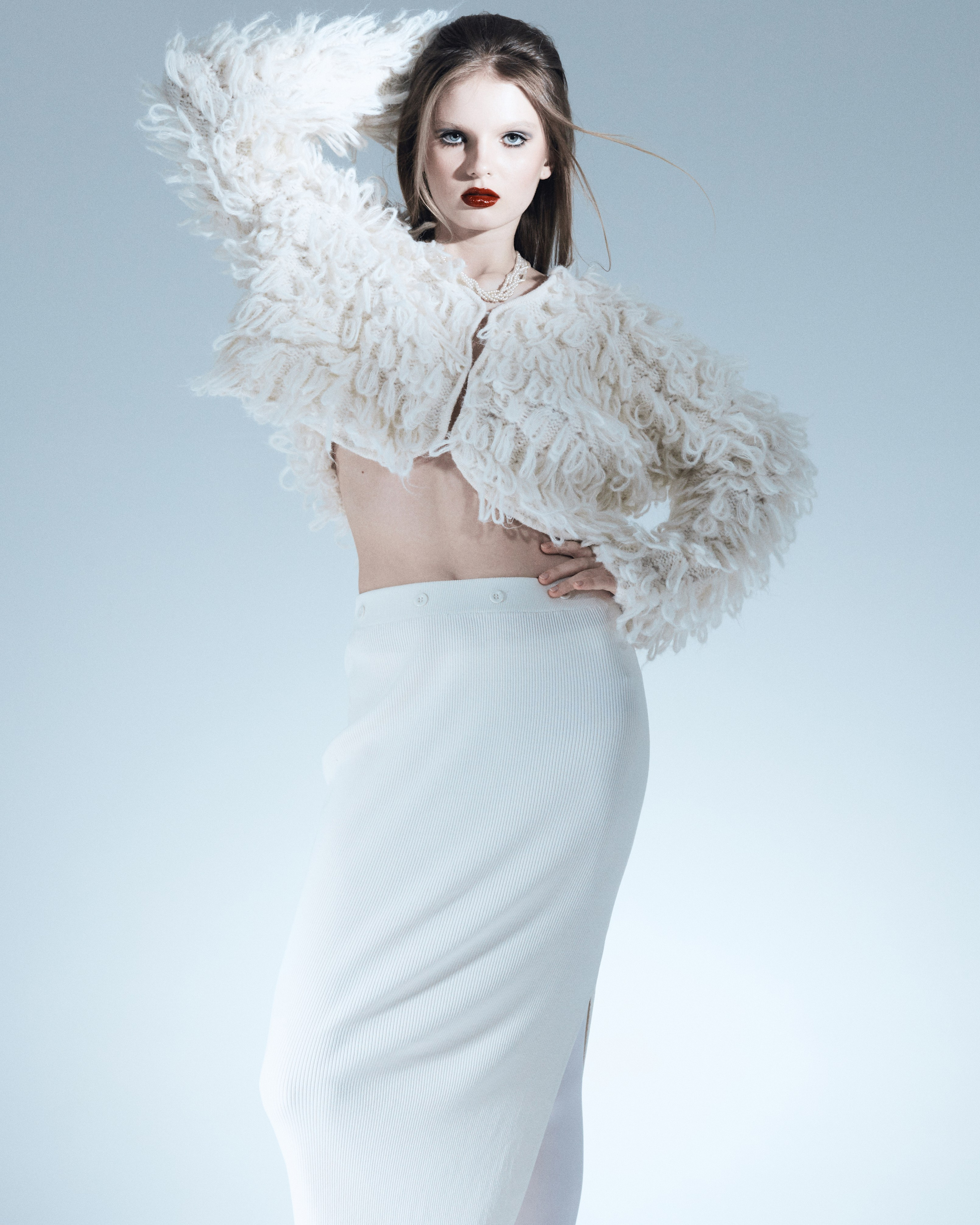 Kati, white and burgundy. Юрина Полина, фотограф из Екатеринбурга