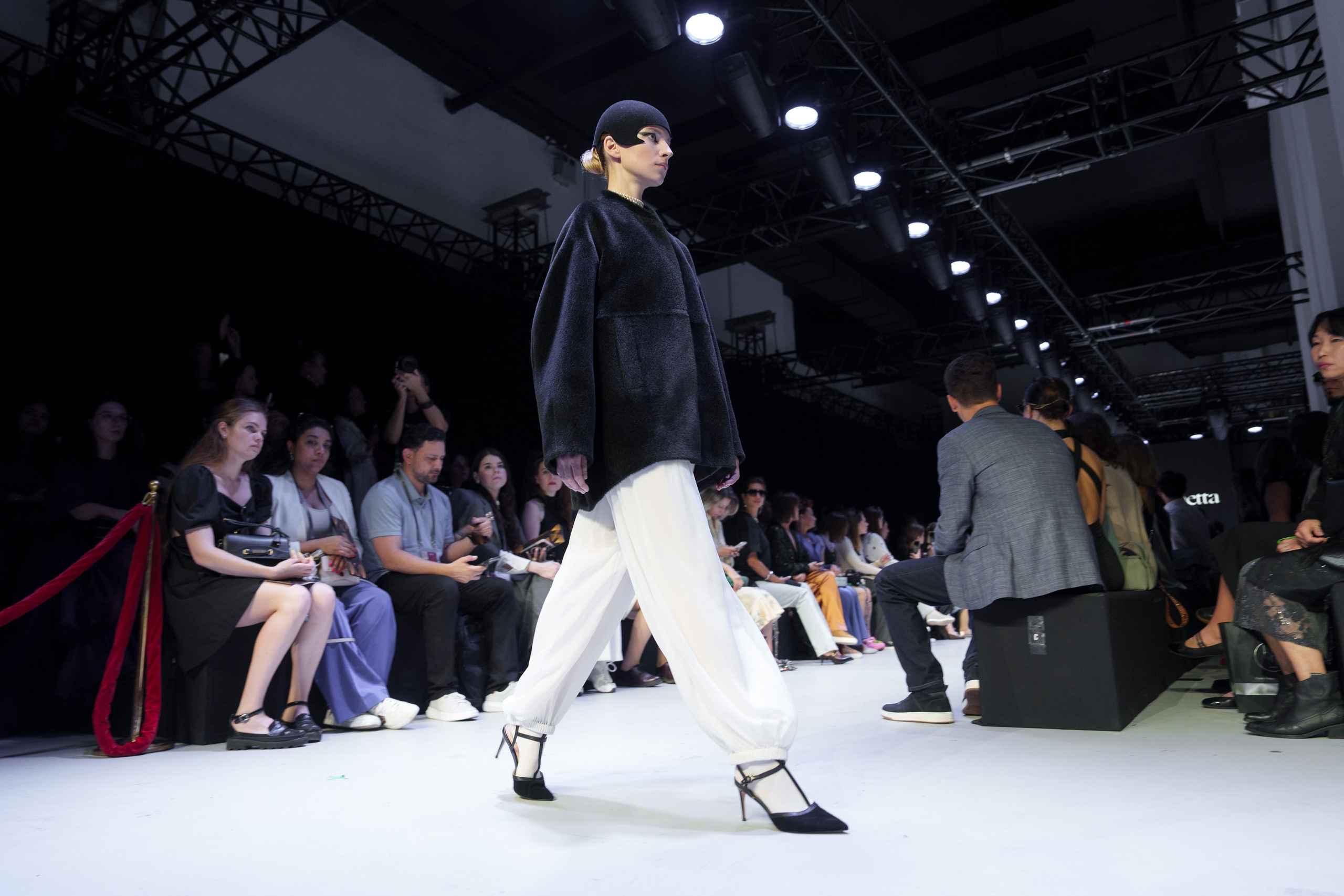 Moscow Fashion Week 2025 осень. Фотограф Николай Прокофьев модельные тесты в Москве