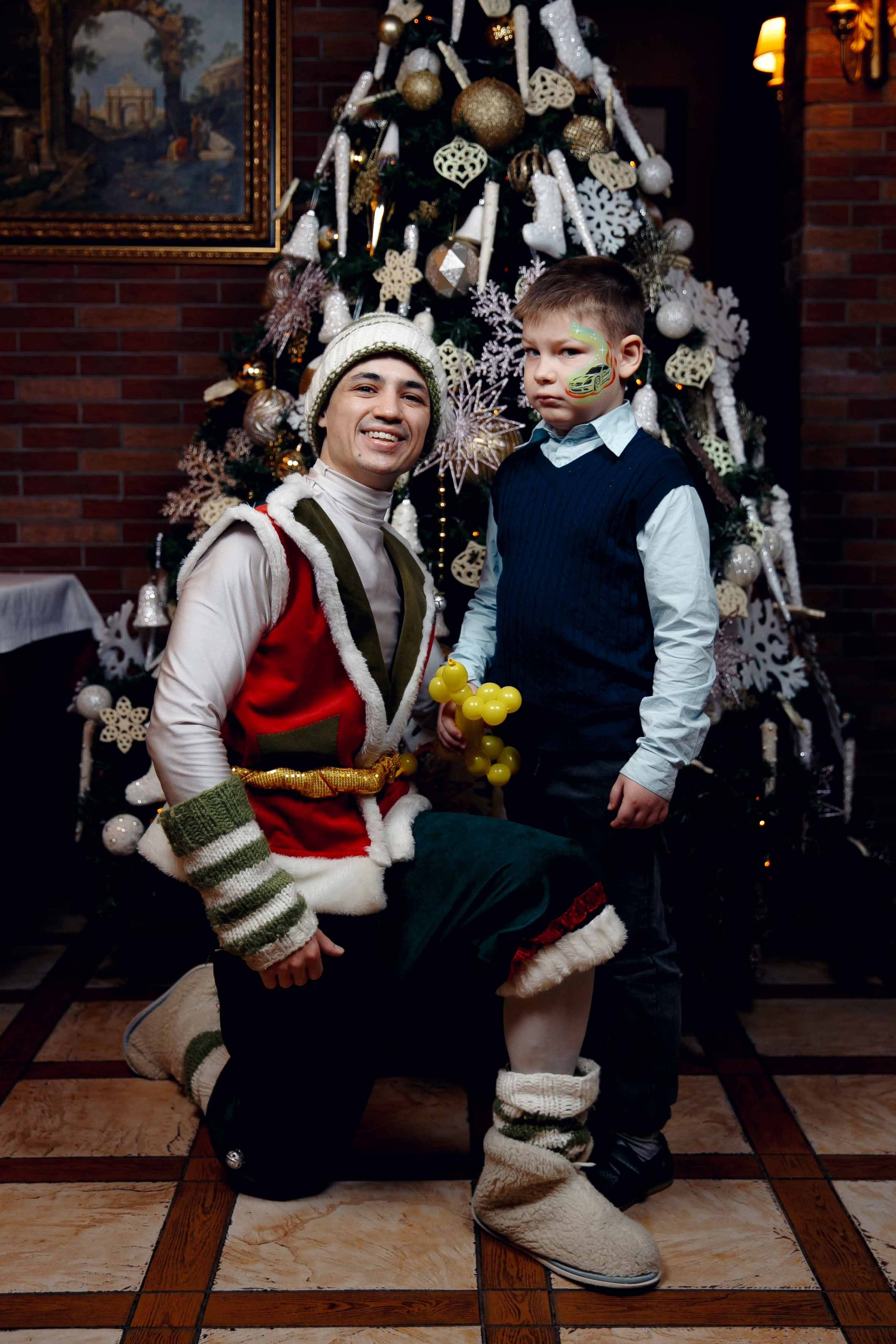 Елка в «Пенатах». Ваш репортажный фотограф Артемий Антонов