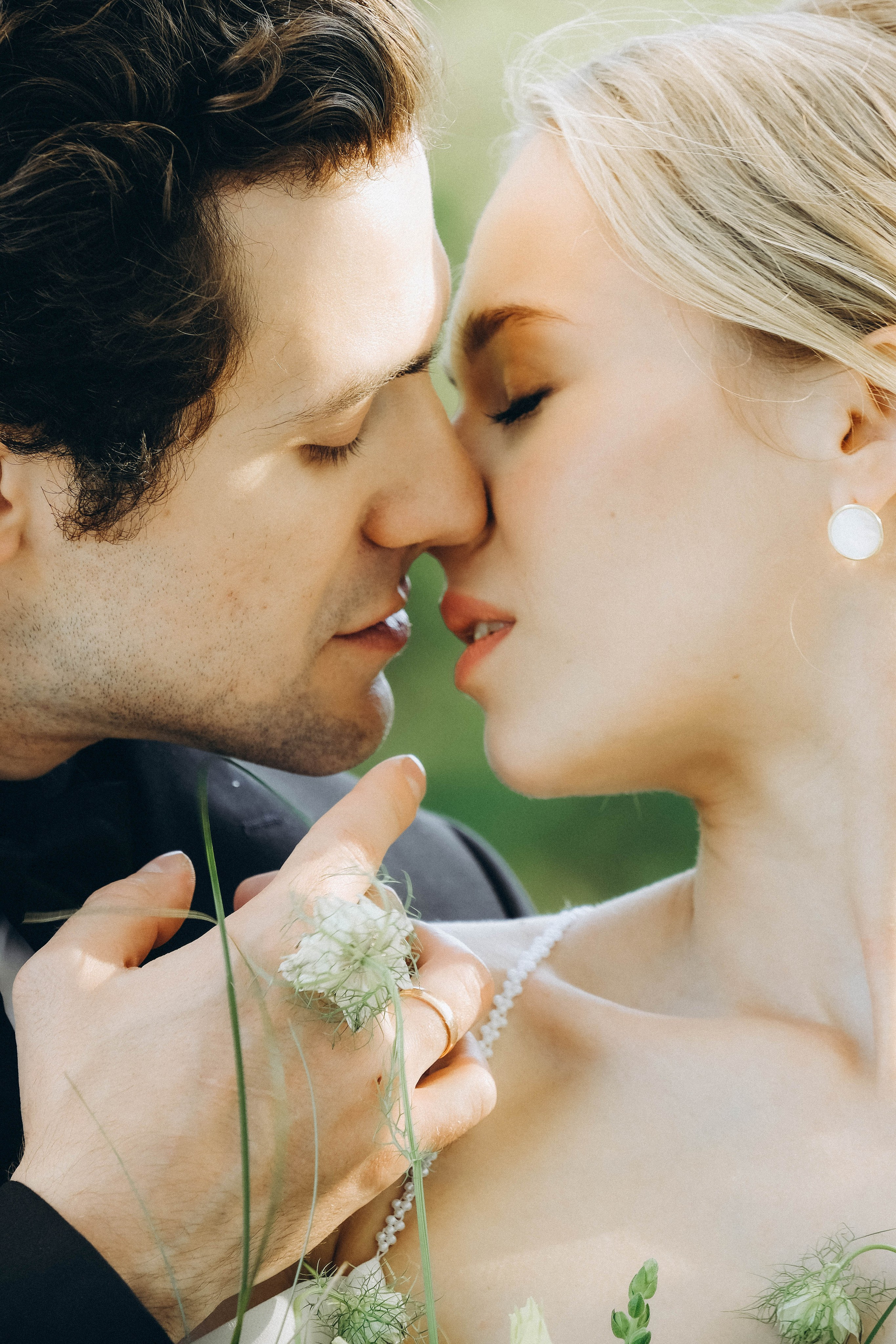 СВАДЕБНАЯ СЬЕМКА В ПАРКЕ ОРАНИЕНБАУМ. Профессиональный фотограф, Санкт-Петербург — Виктория Богомолова