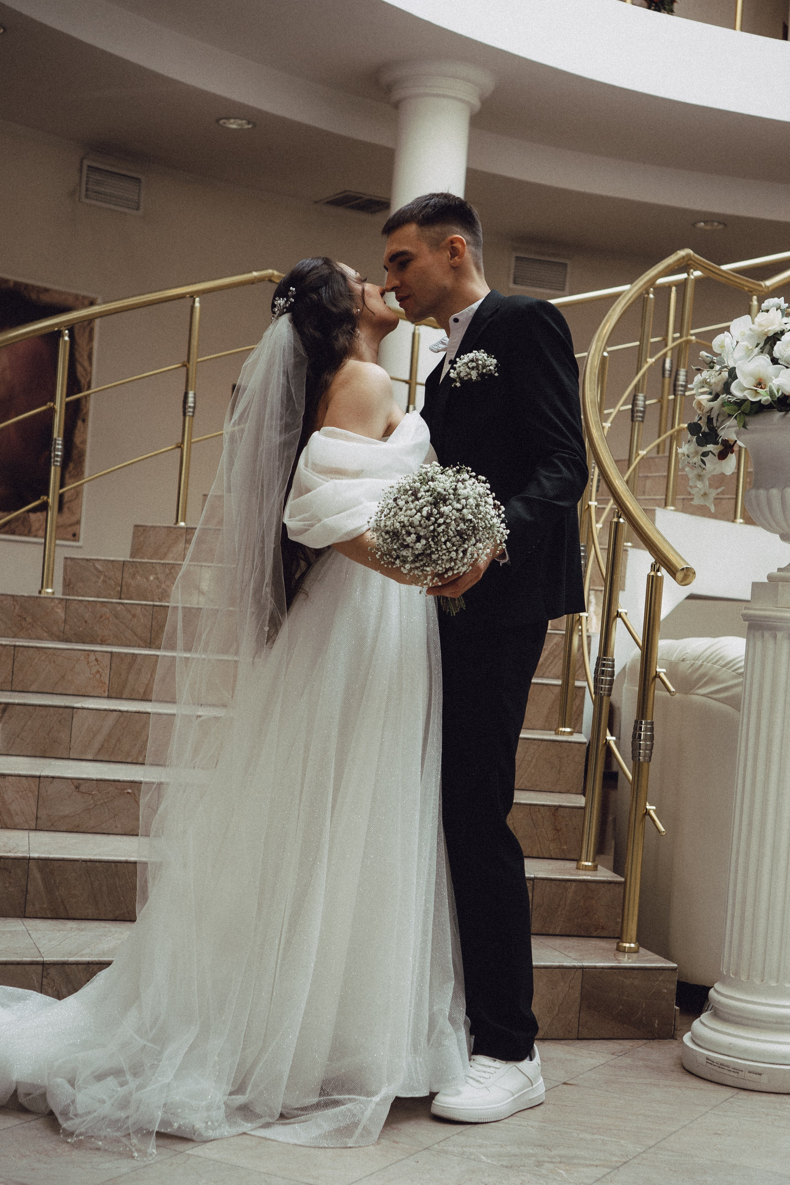 СВАДЕБНАЯ СЬЕМК В ПАРКЕ 300-ЛЕТИЯ. Профессиональный фотограф, Санкт-Петербург — Виктория Богомолова