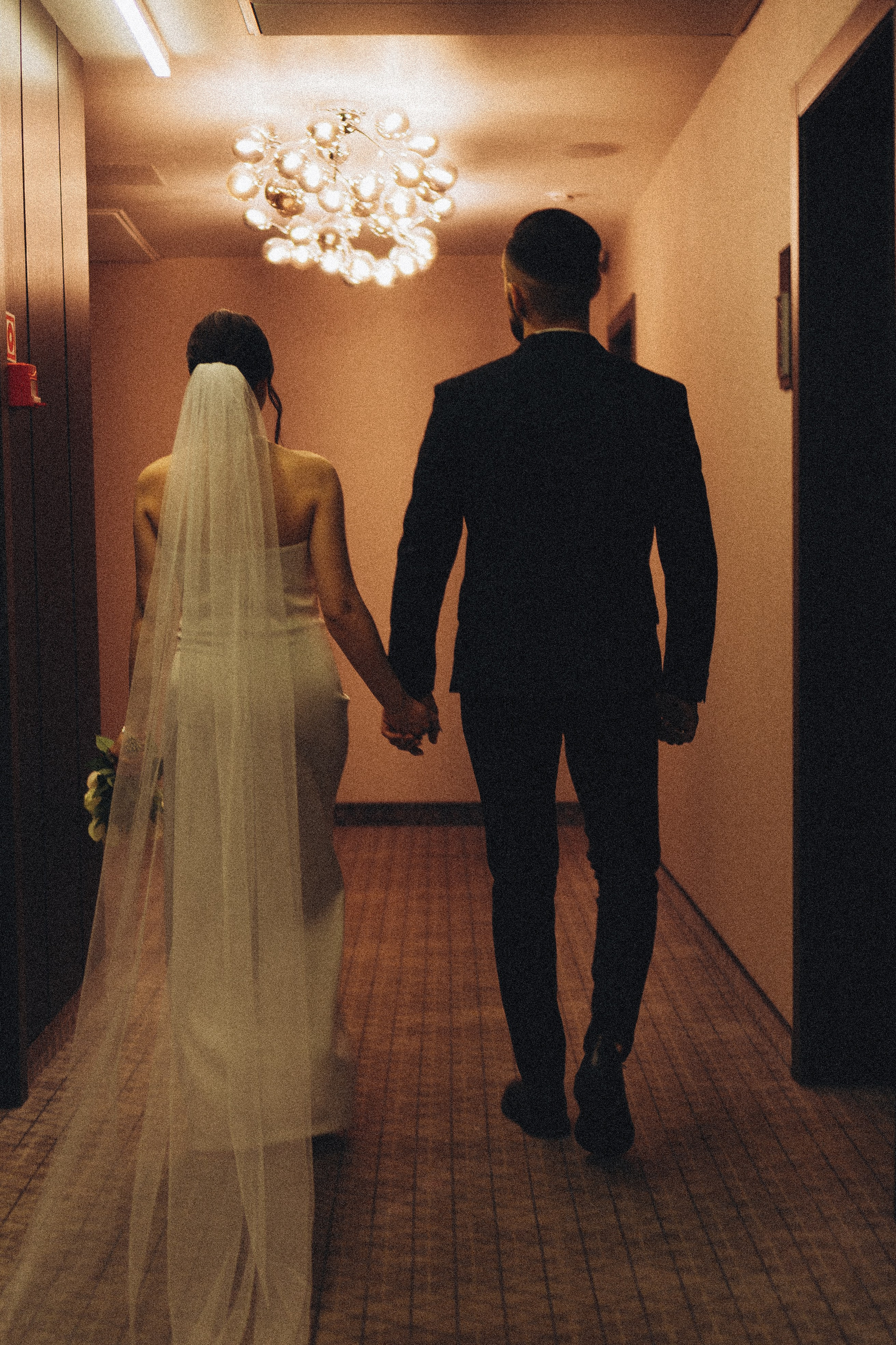 СВАДЕБНАЯ СЬЕМКА СБОРОВ ЖЕНИХА И НЕВЕСТЫ В ОТЕЛЕ И ТАКЖЕ ФОТОСЕССИИЯ В ОТЕЛЕЕ МЕГАПОЛИС БРЯНСК. Профессиональный фотограф, Санкт-Петербург — Виктория Богомолова