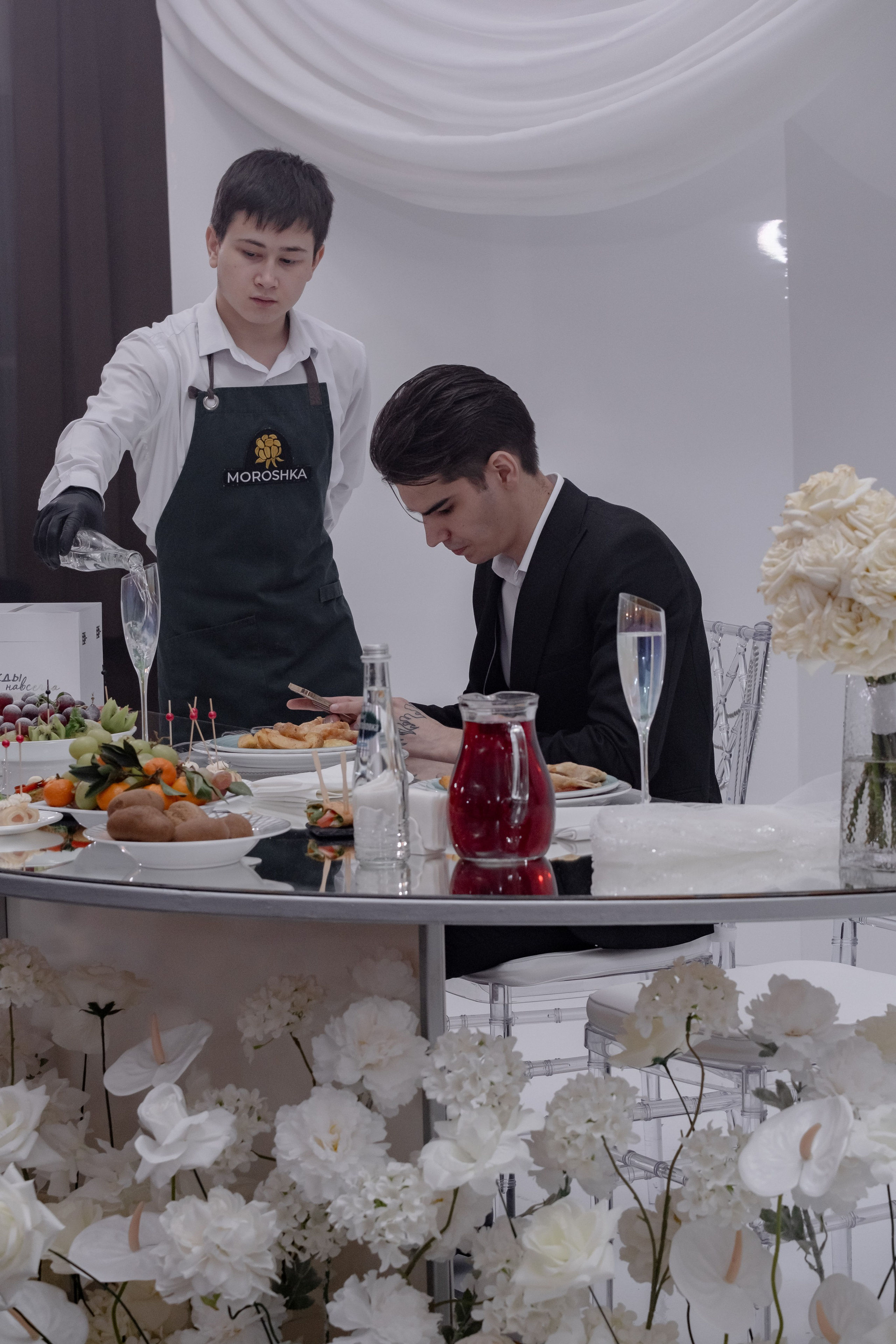 СВАДЕБНЫЙ БАНКЕТ (СНЯТО В СИБИРЕ В НИЖНЕВАРТОВСКЕ). Профессиональный фотограф, Санкт-Петербург — Виктория Богомолова