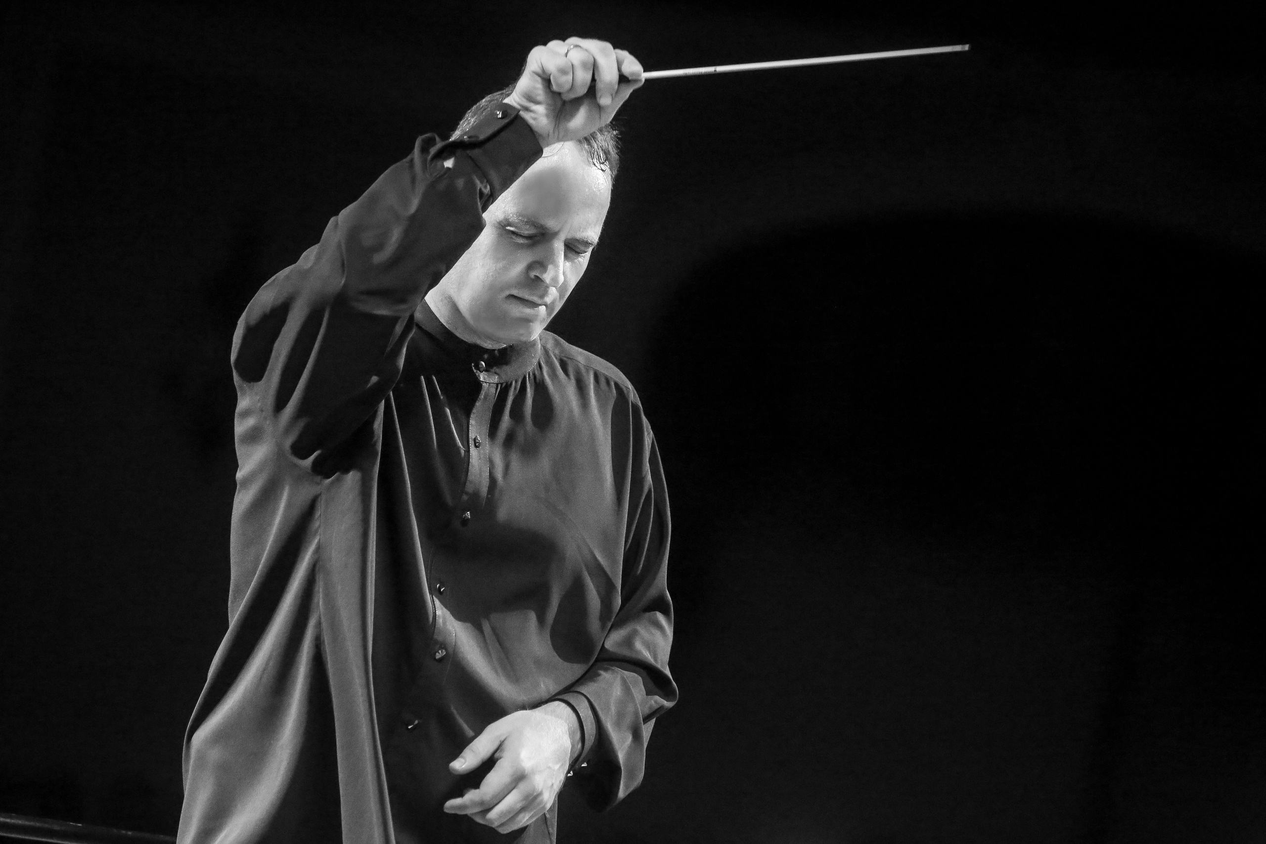 Рахманинов vs. Rachmaninoff. Симфонический диптих. Дарья Письменюк / Darya Leitstern — фотограф, музыкант, журналист, путешественник