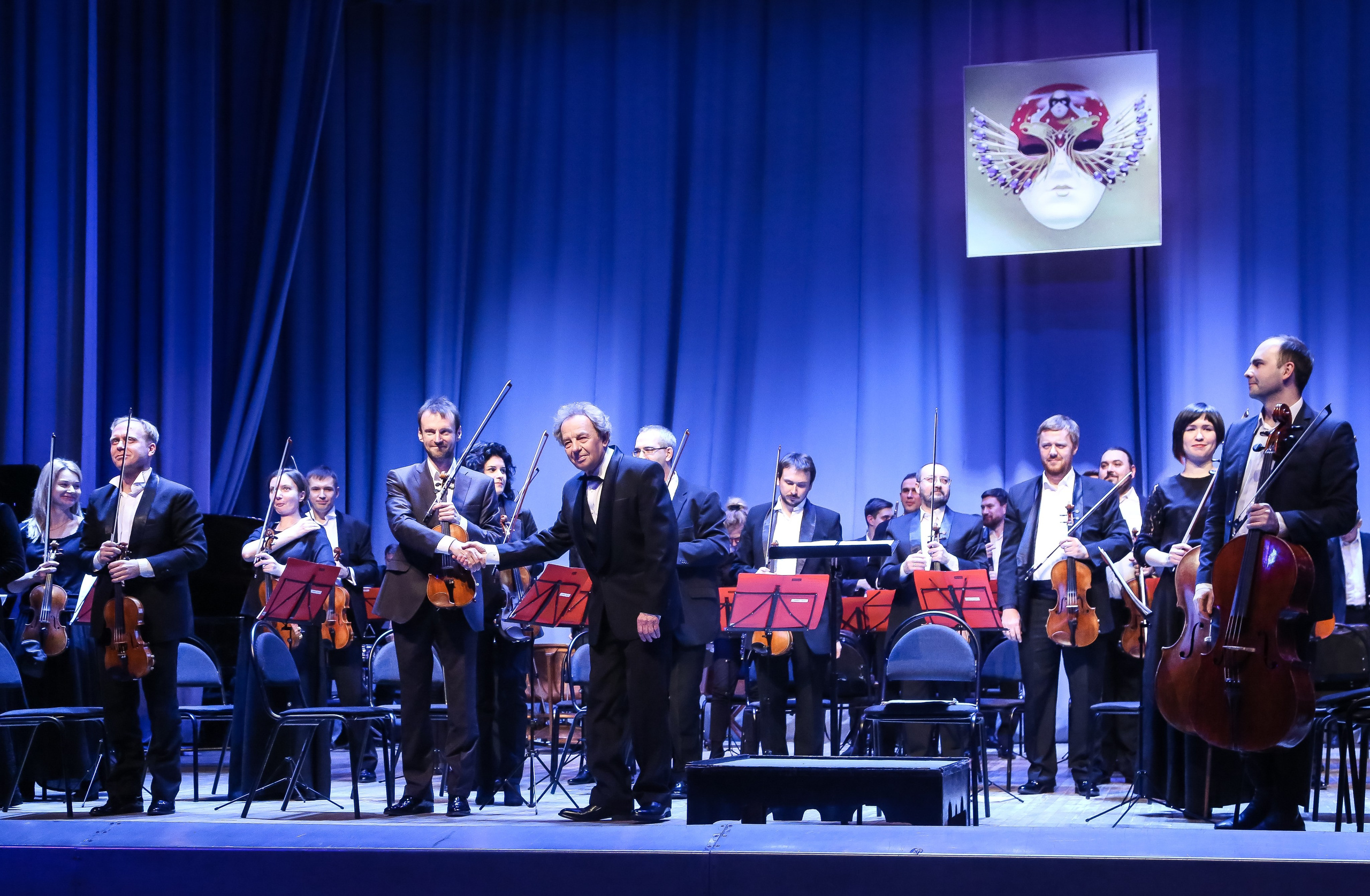 Сольный концерт в Дубне. Дарья Письменюк / Darya Leitstern — фотограф, музыкант, журналист, путешественник