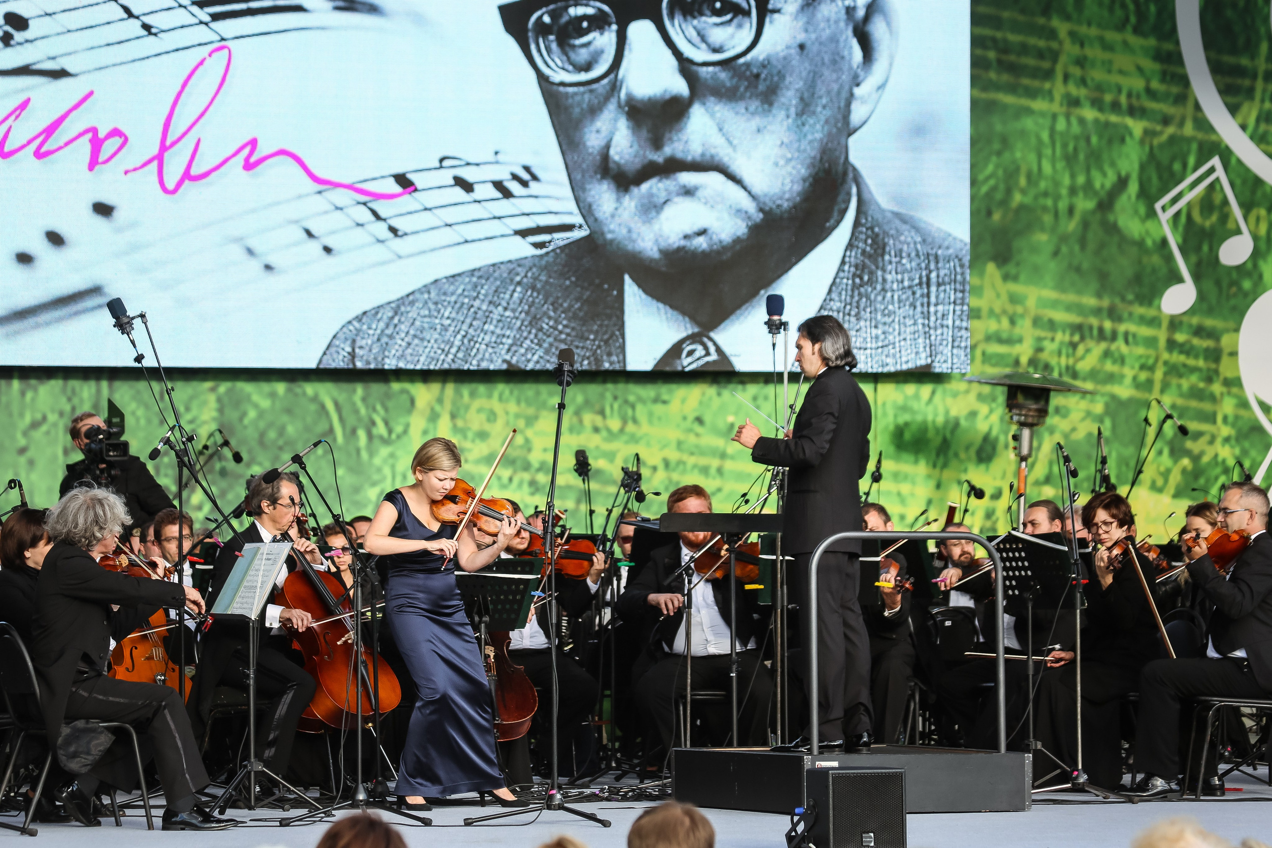 «Под небом голубым…»: второй фестивальный вечер в Новом Иерусалиме. Дарья Письменюк / Darya Leitstern — фотограф, музыкант, журналист, путешественник