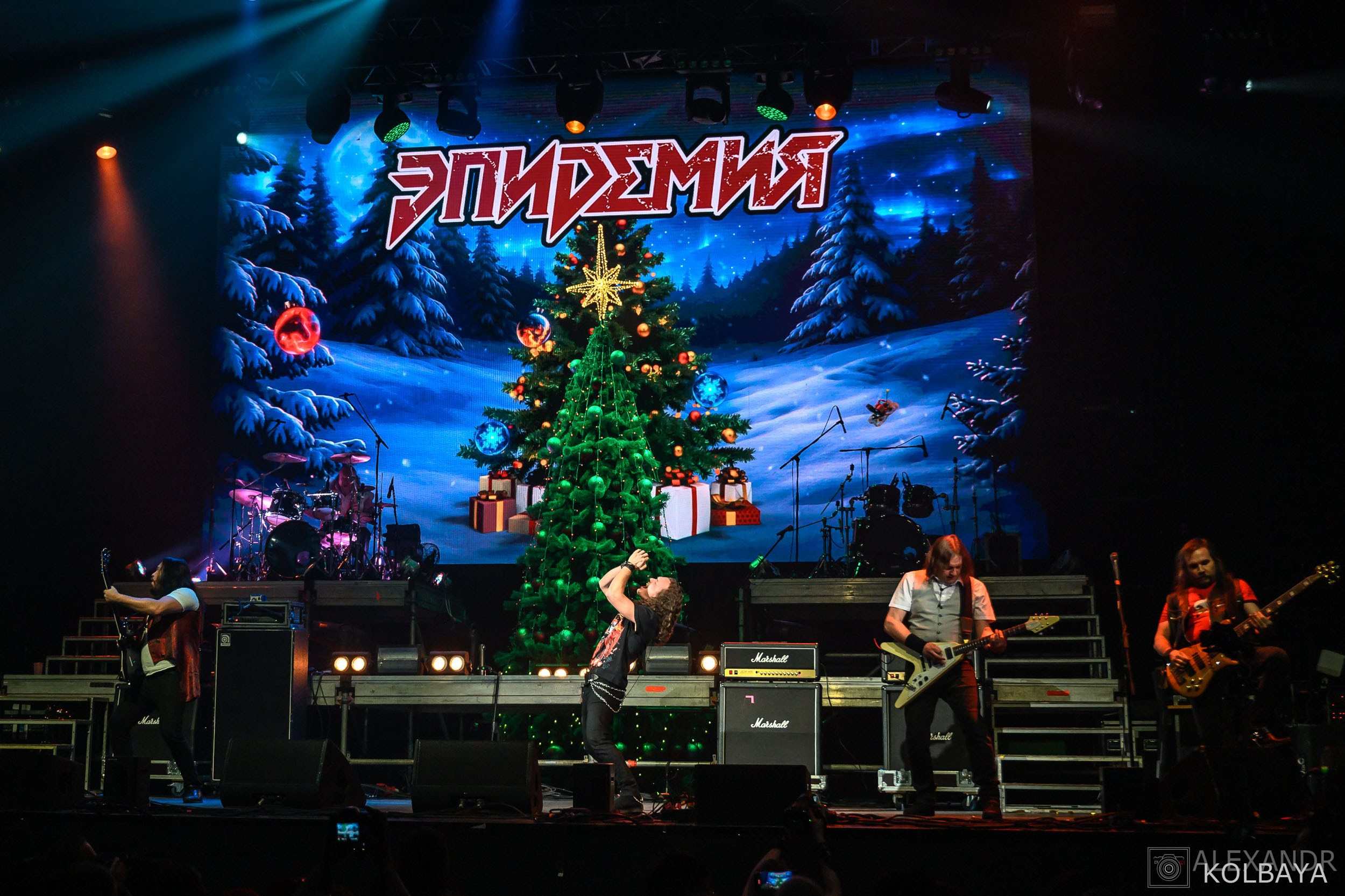 Фоторепортаж с Метал-Елки 2026. Концертный и театральный репортажный фотограф в Москве Александр Колбая