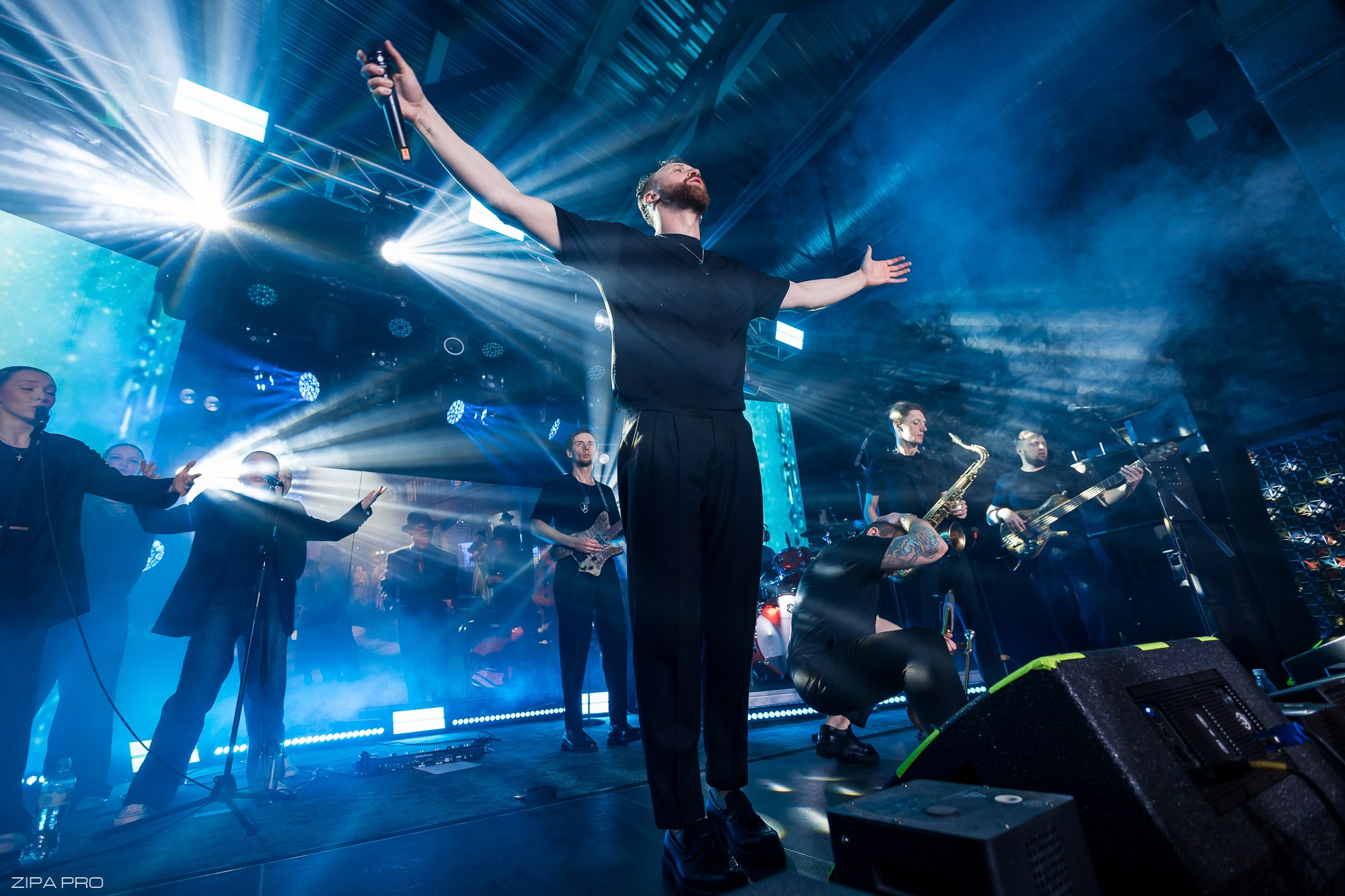 Сольный концерт кавер-группы «Балбесы». Фотограф Zipa Pro