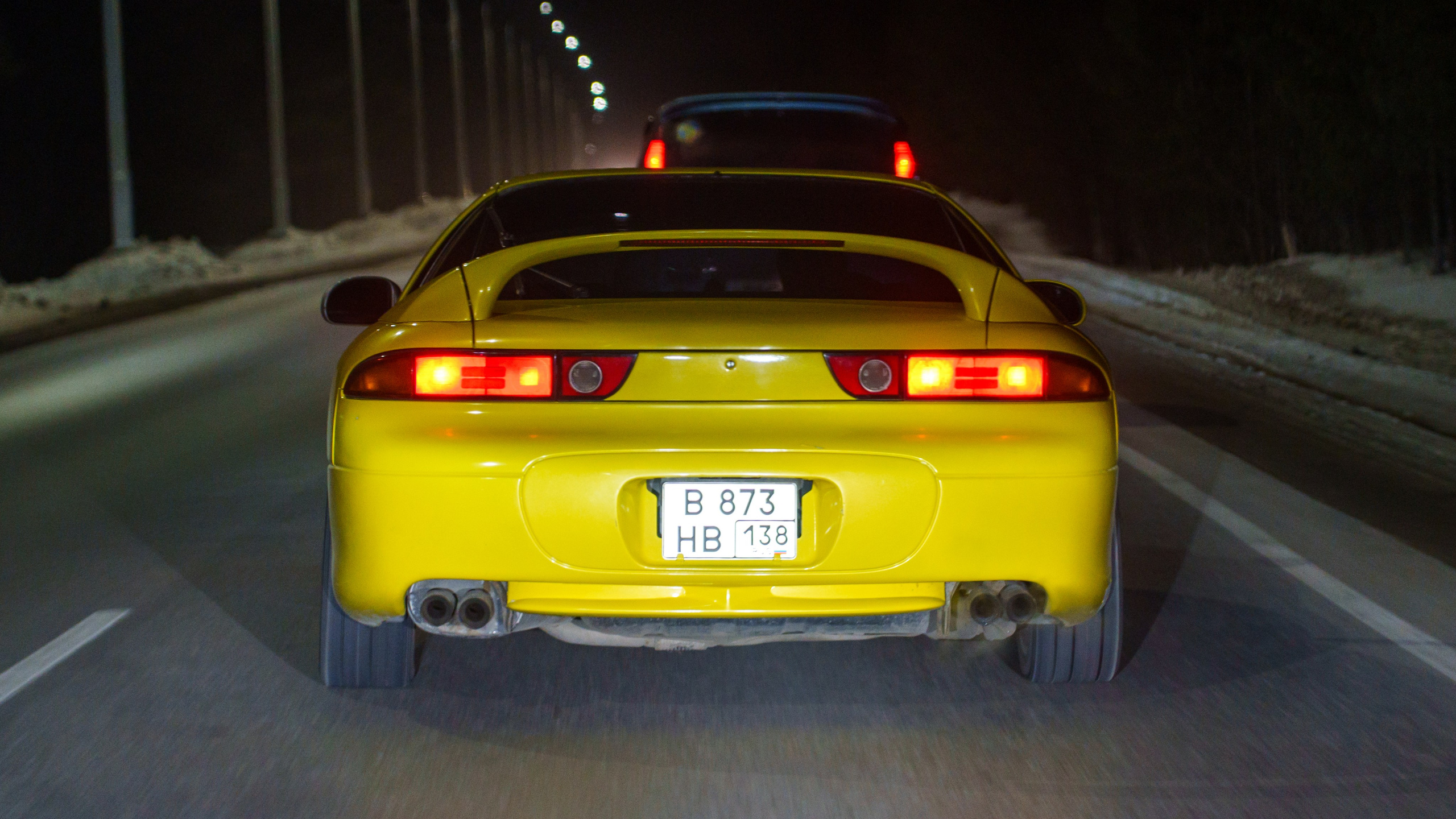 Mitsubishi GTO 25'. Фотограф, видеограф и пилот дрона на Байкале