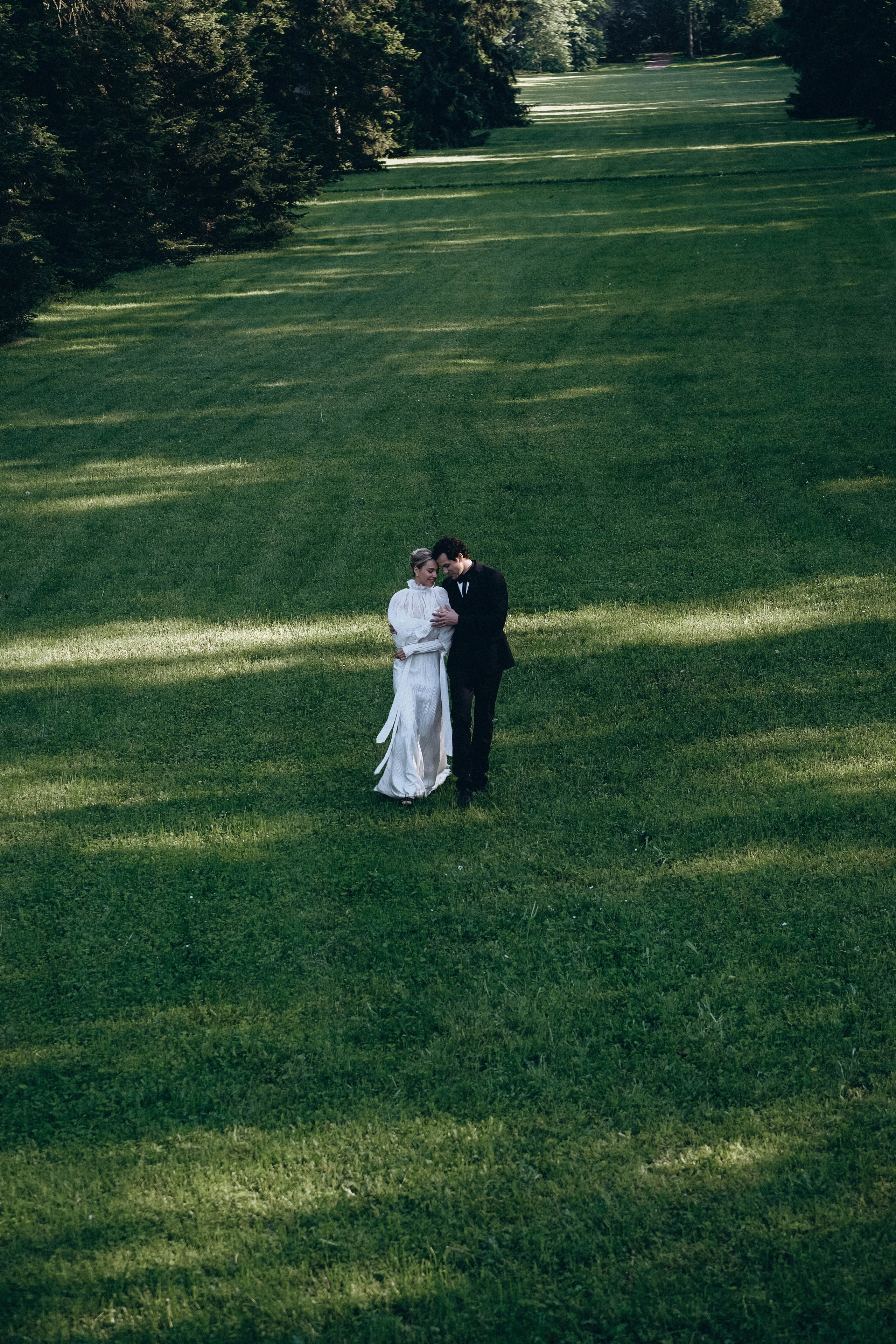 СВАДЕБНАЯ СЬЕМКА В ПАРКЕ ОРАНИЕНБАУМ. Профессиональный фотограф, Санкт-Петербург — Виктория Богомолова