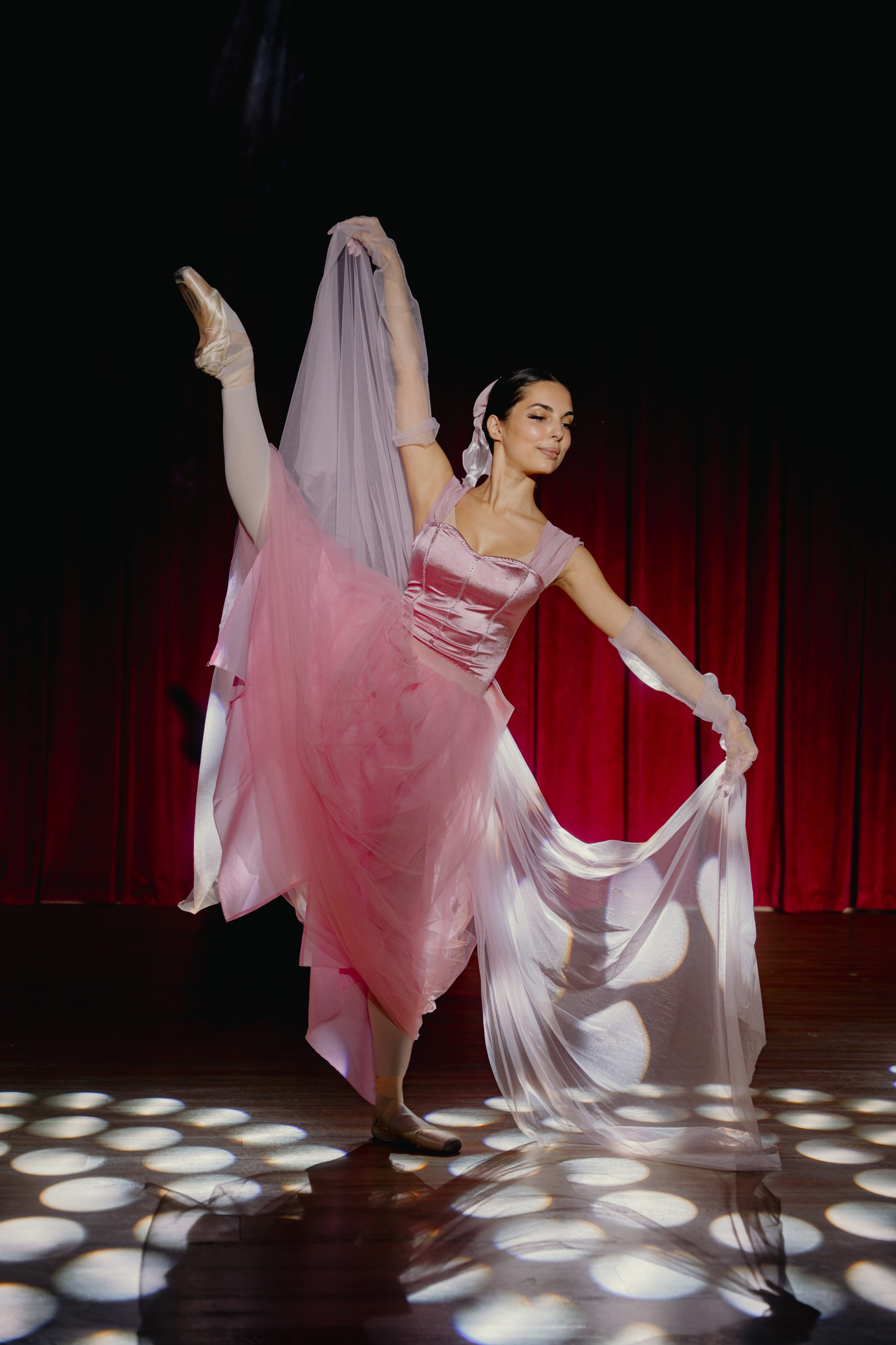 «DISNEY». Танцевальный проект с балеринами «Old Money» в Екатеринбурге