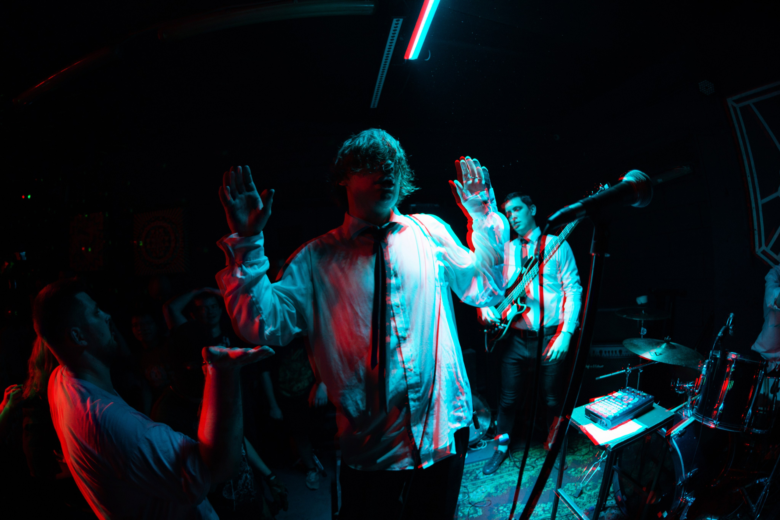 Осень Чёрная. Аферист|Мотыга. Концертный и репортажный фотограф в Санкт-Петербурге Слава Пахомов