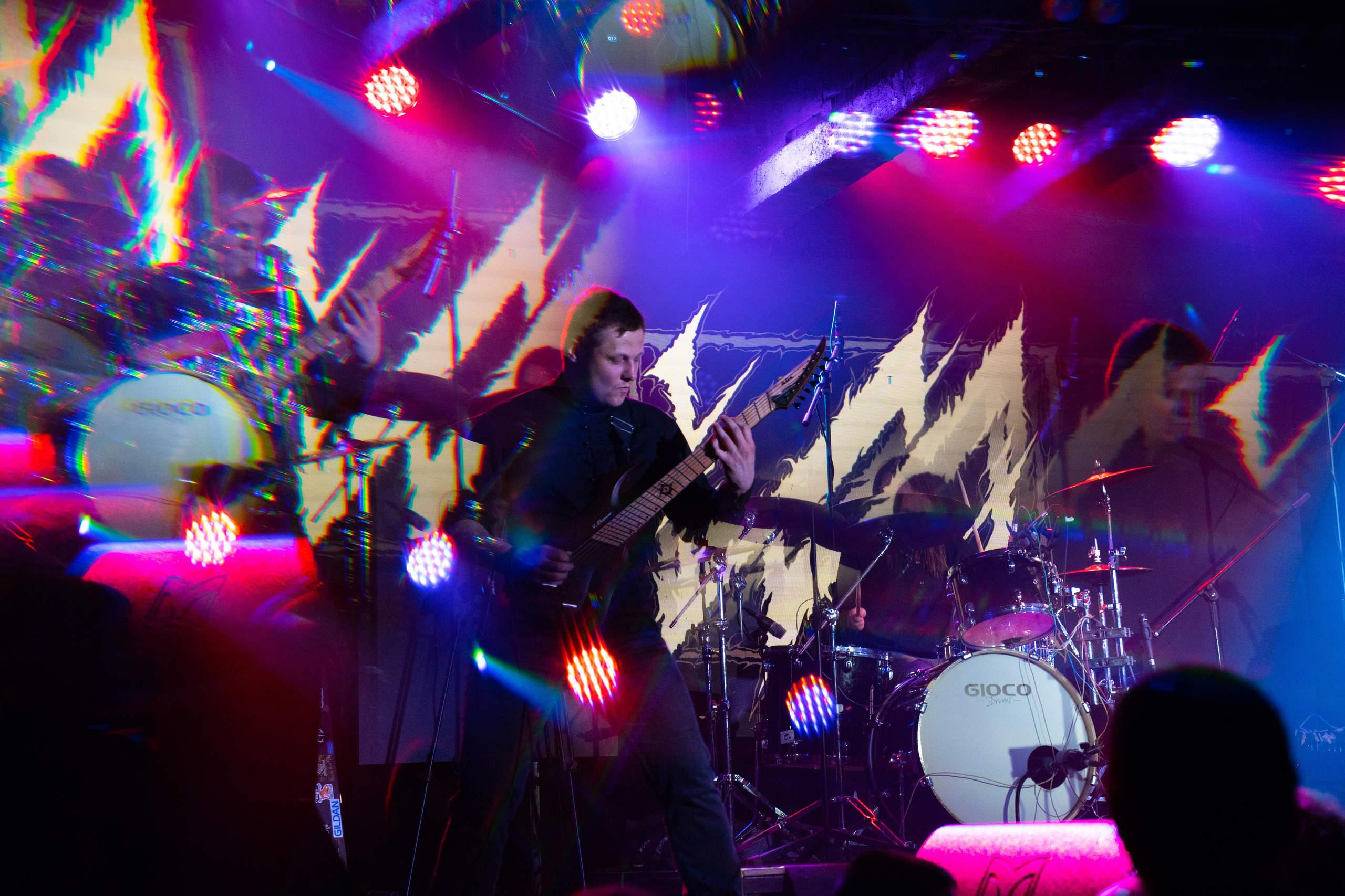 ИЛ • Minuala • Khlad|Glastonberry. Концертный и репортажный фотограф в Санкт-Петербурге Слава Пахомов