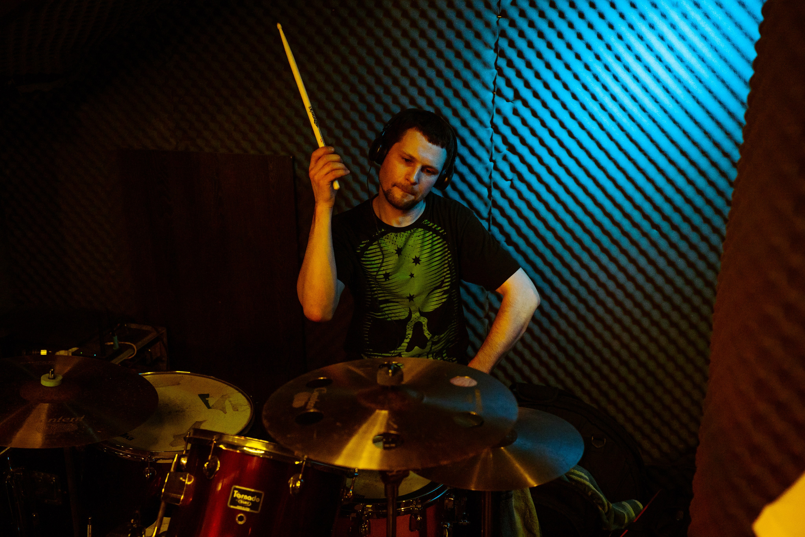 Сатива|Debaser. Концертный и репортажный фотограф в Санкт-Петербурге Слава Пахомов