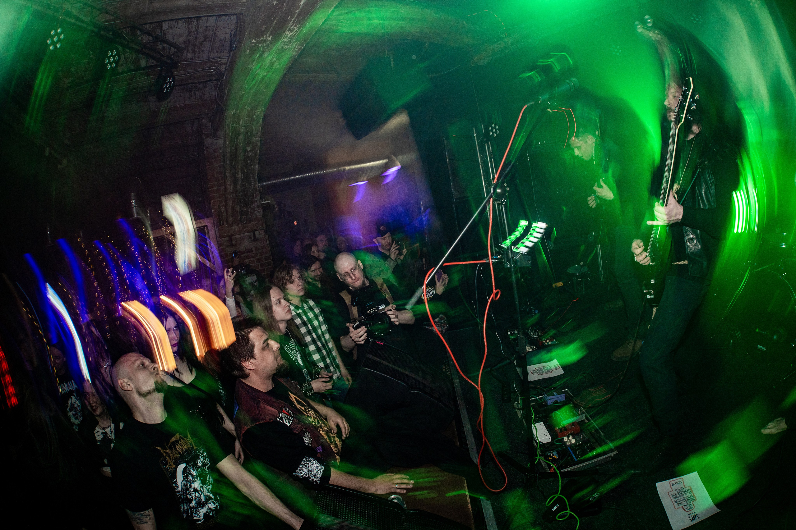 ИЛ • Minuala • Khlad|Цоколь 2.0. Концертный и репортажный фотограф в Санкт-Петербурге Слава Пахомов