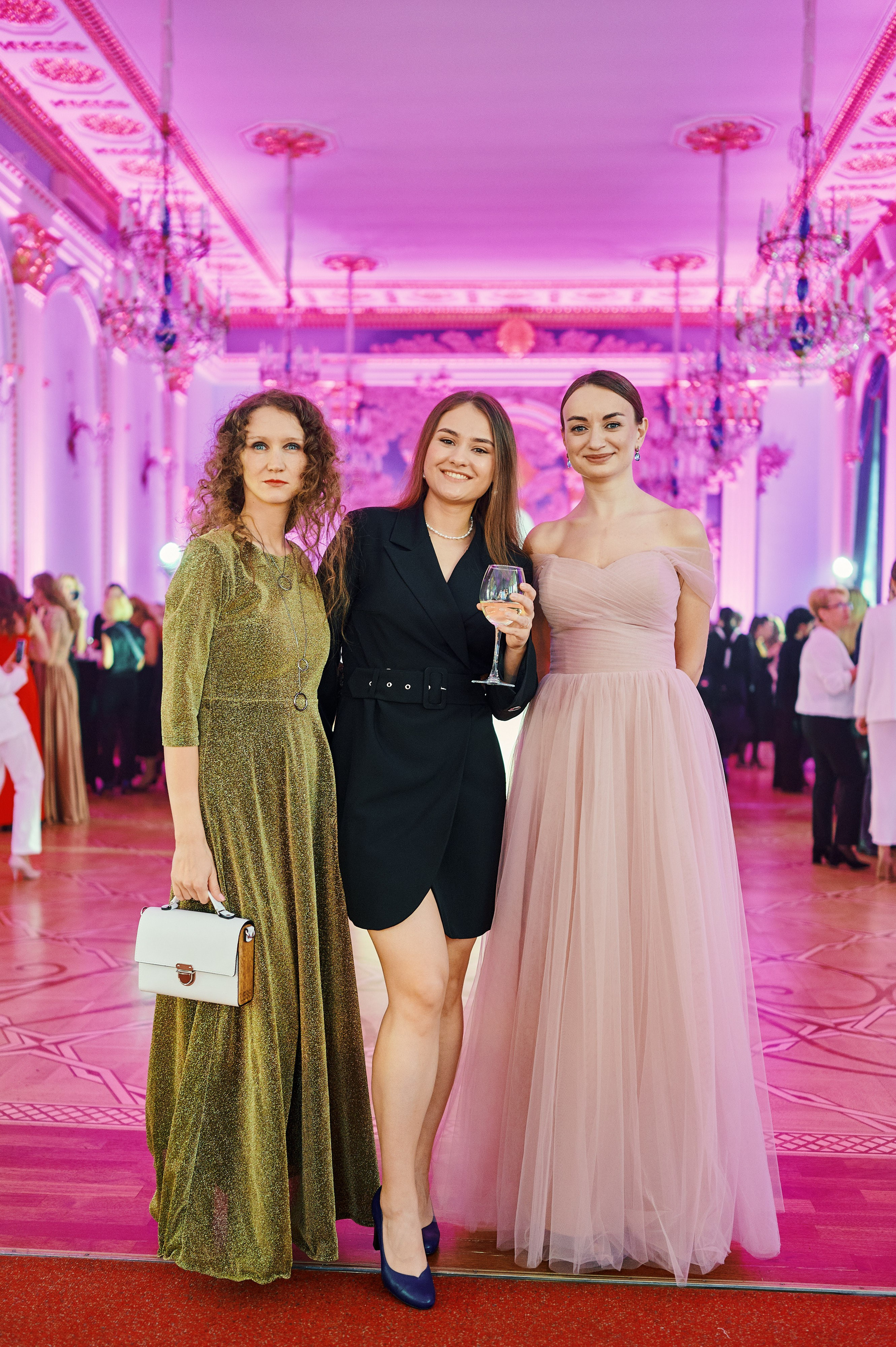 Eva clinic. Репортажной фотограф Ариан