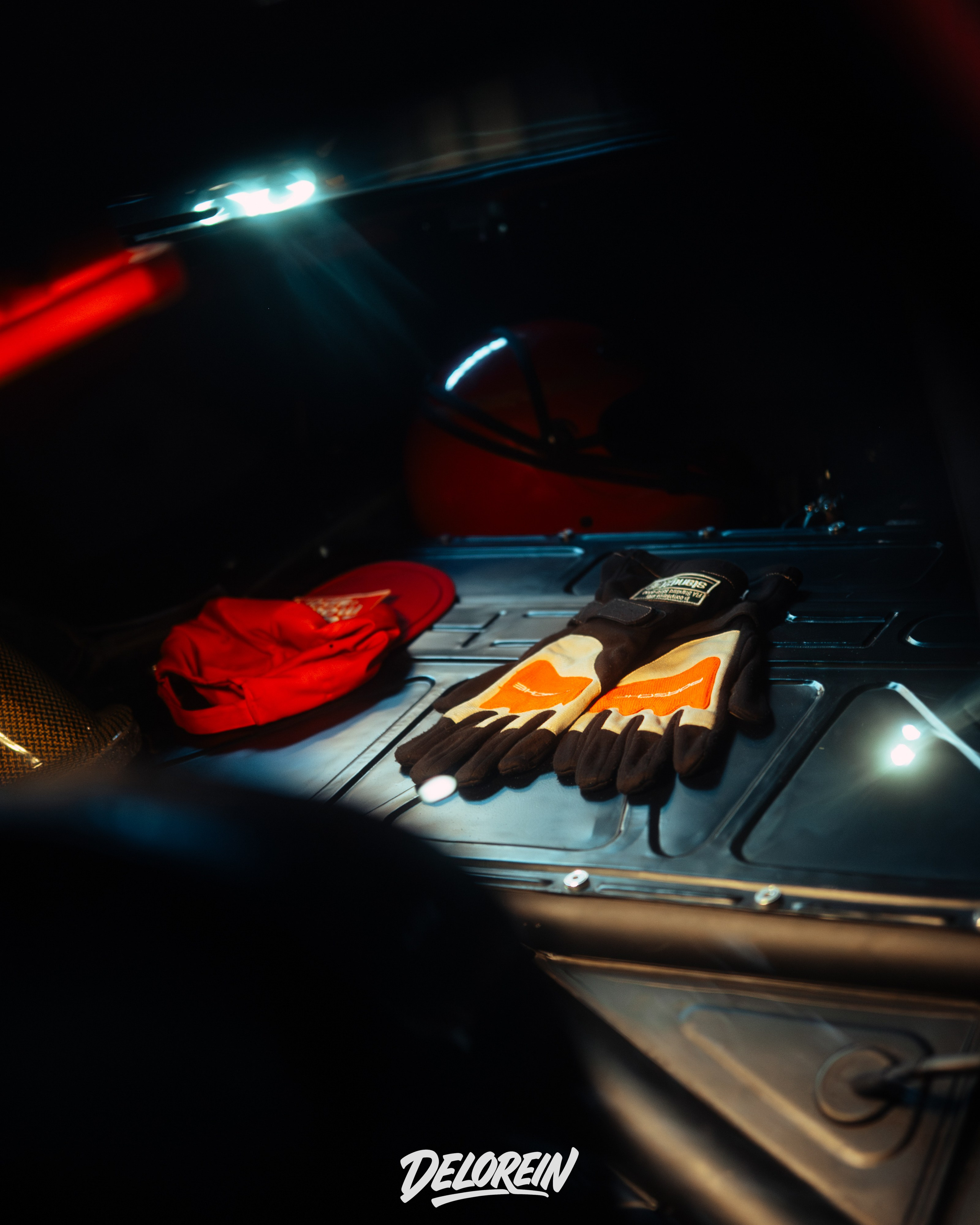 Downfly 10 сентября 2025. DeLorein