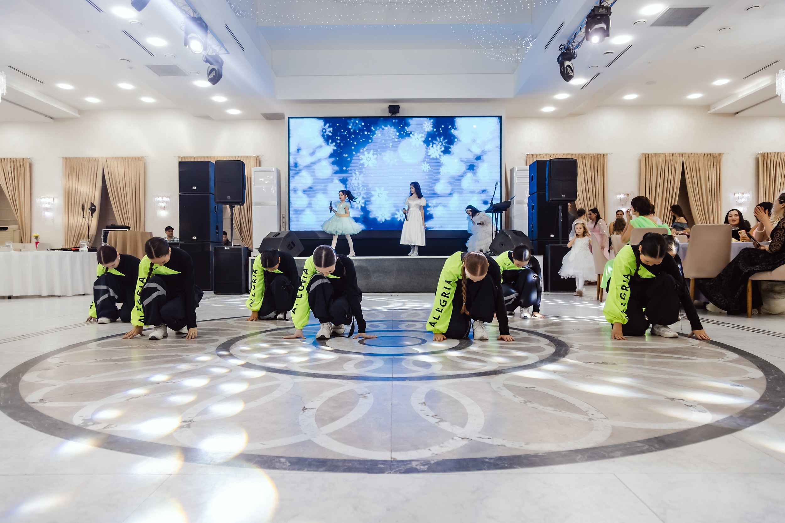 Большой Отчетный Бал Музыкального Дома Голос. Кипятком Павлодар