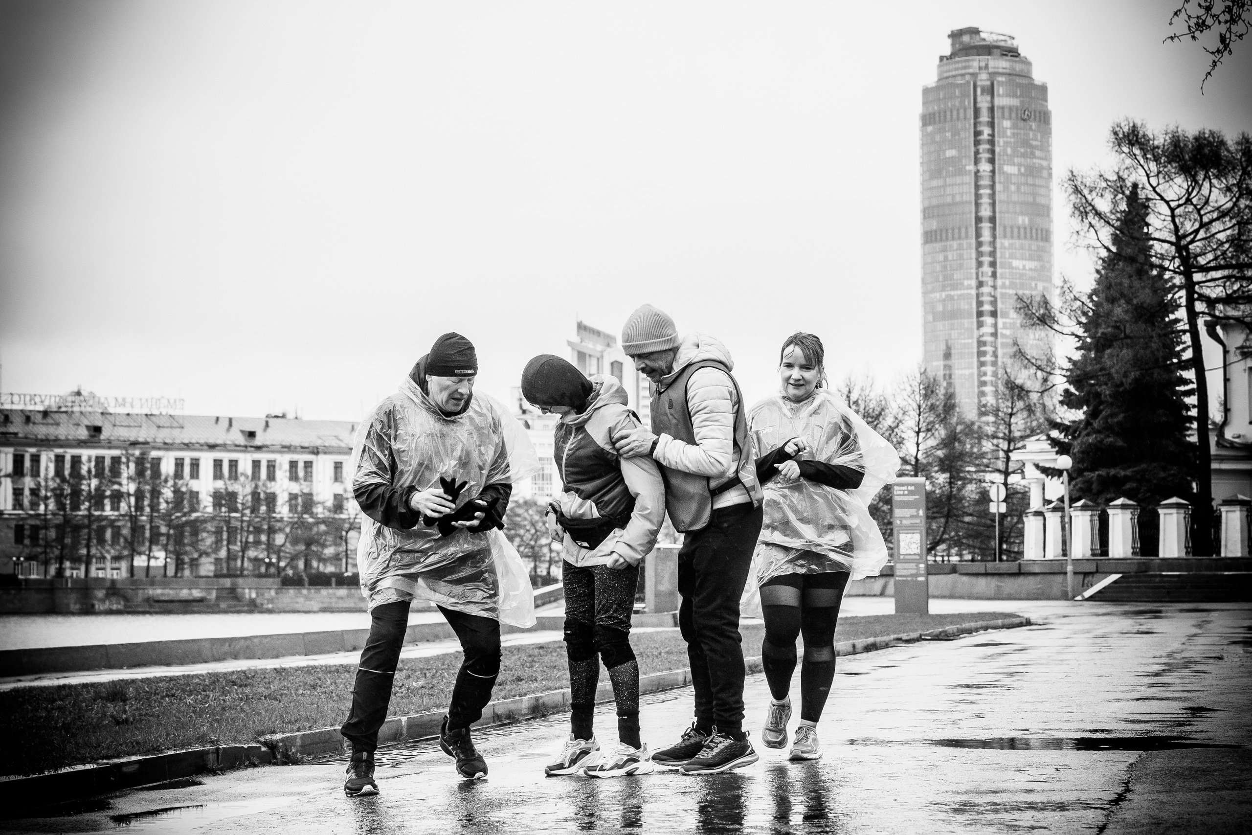 Слава где фотки?