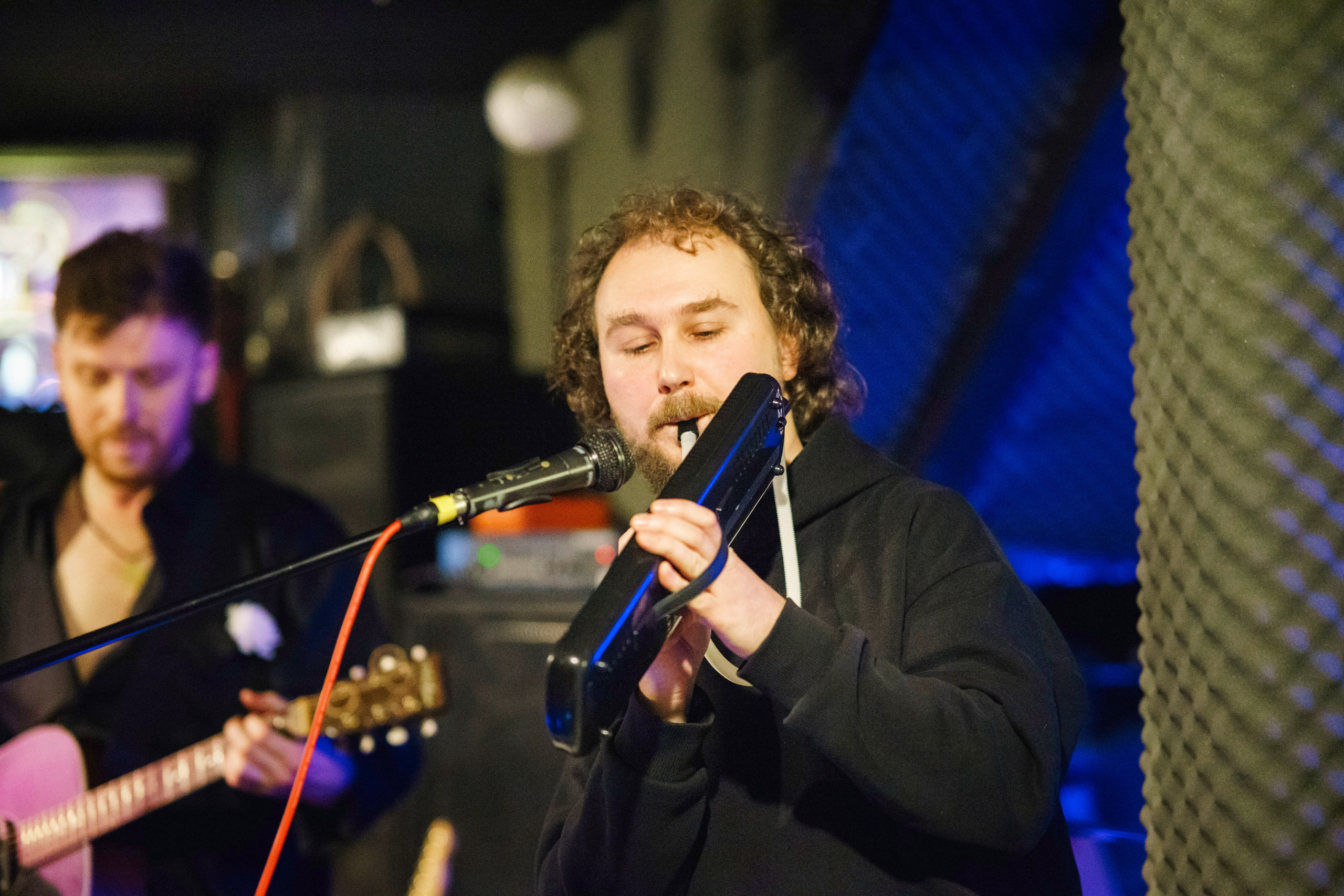 Концерт группы Тони Мак в баре Debaser. Фотограф в Санкт-Петербурге Ибрагимова Алина