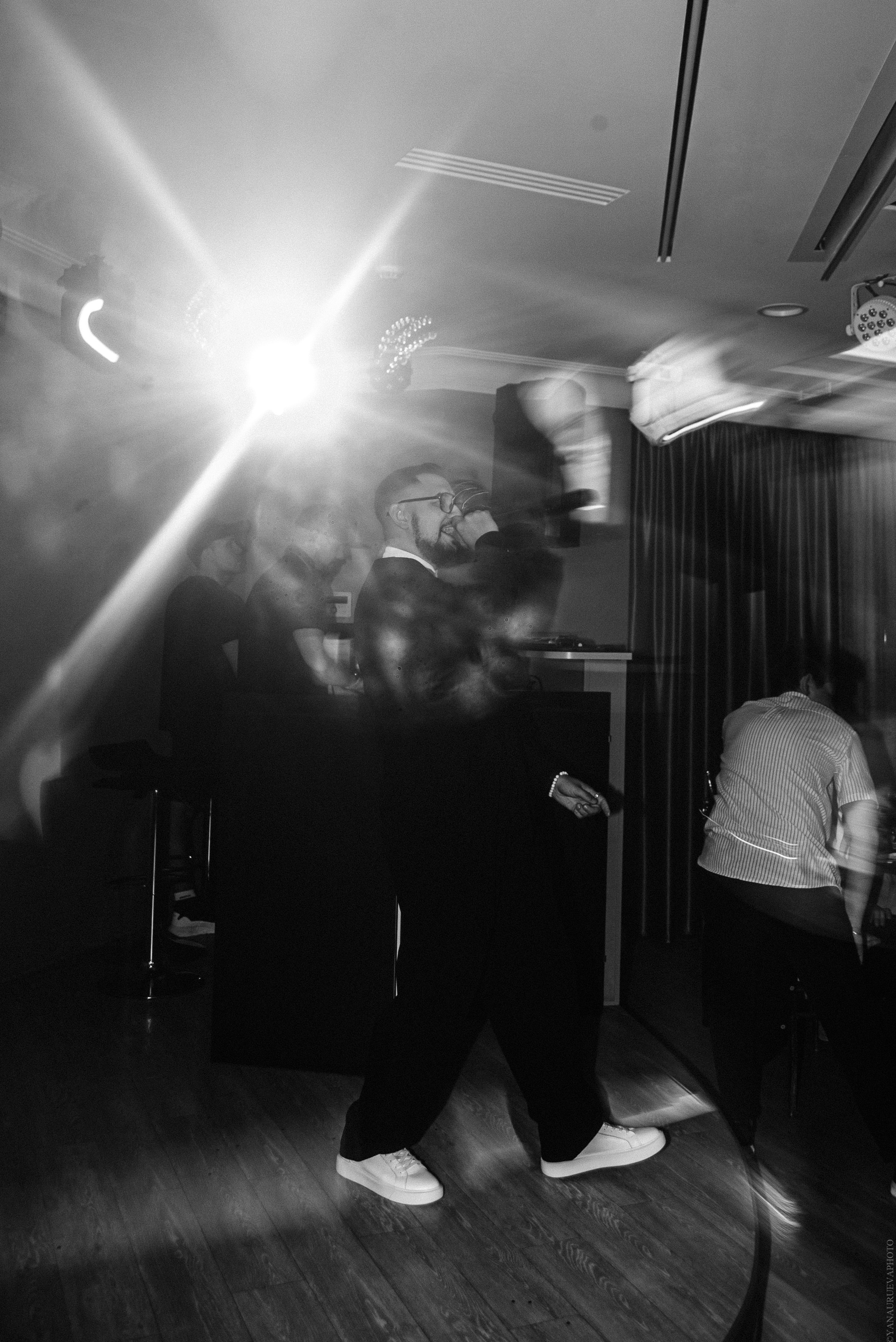 Свадебный анонс. Александр и Валерия. Свадебный и контент- фотограф в Тольятти, Самаре, Москве Яна Уруева