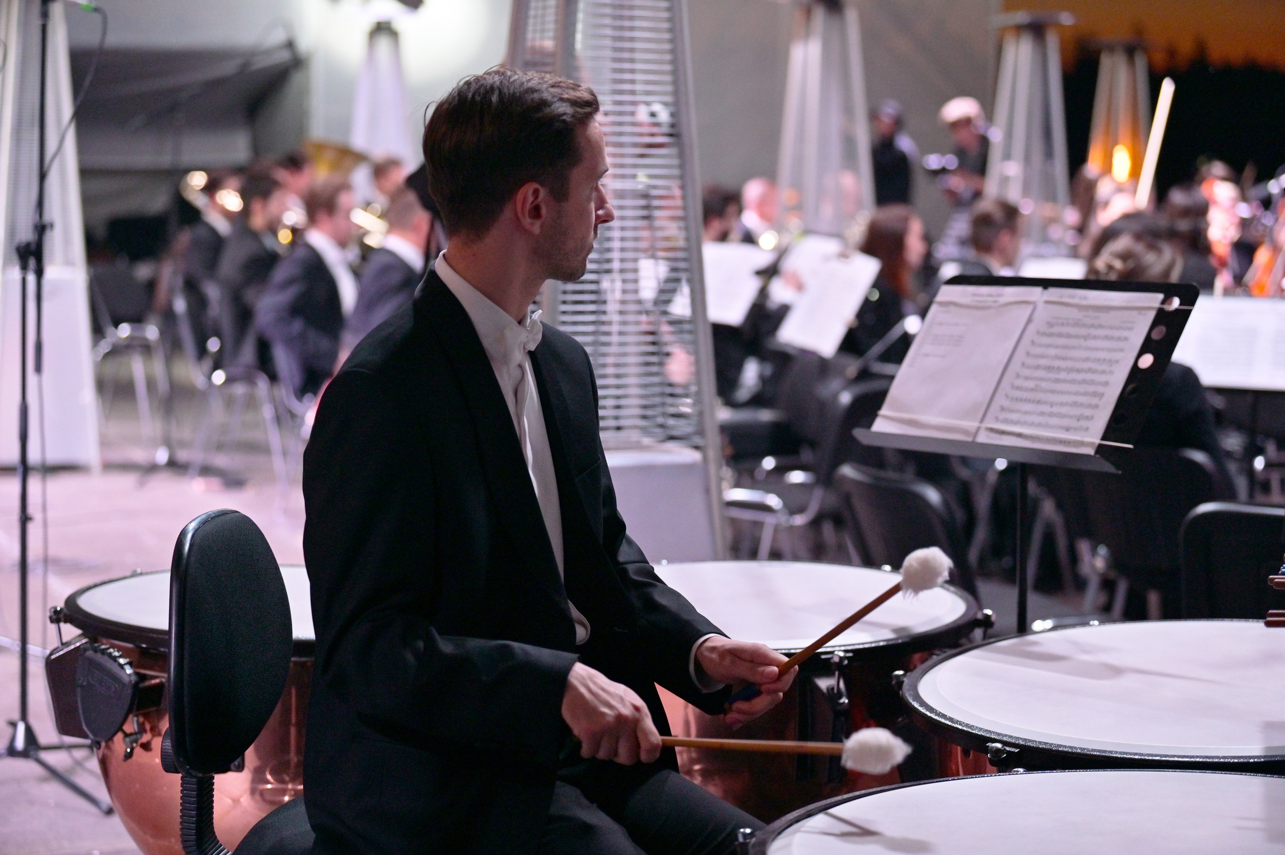 ART | FASHION | PODIUMS |SHOW