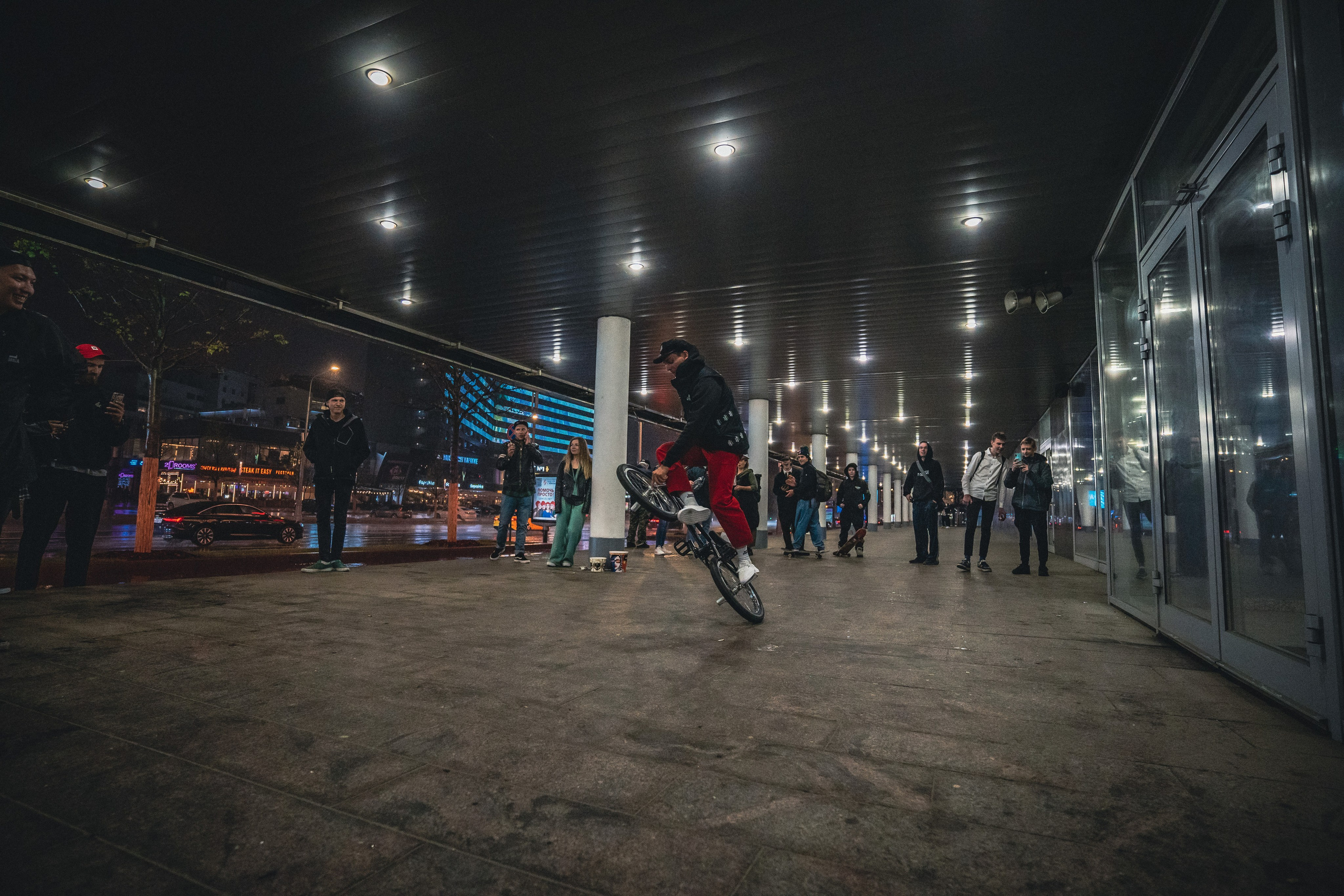 Премьера фильма ИБЬЁТСЯ в Москве 26.05.22. Репортажный фотограф в Краснодаре Рындин Дмитрий