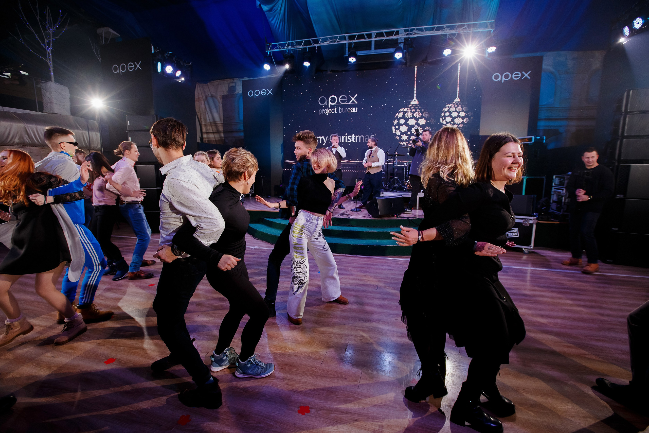 Корпоратив в Тягачева. Фотограф Евгений Меркулов